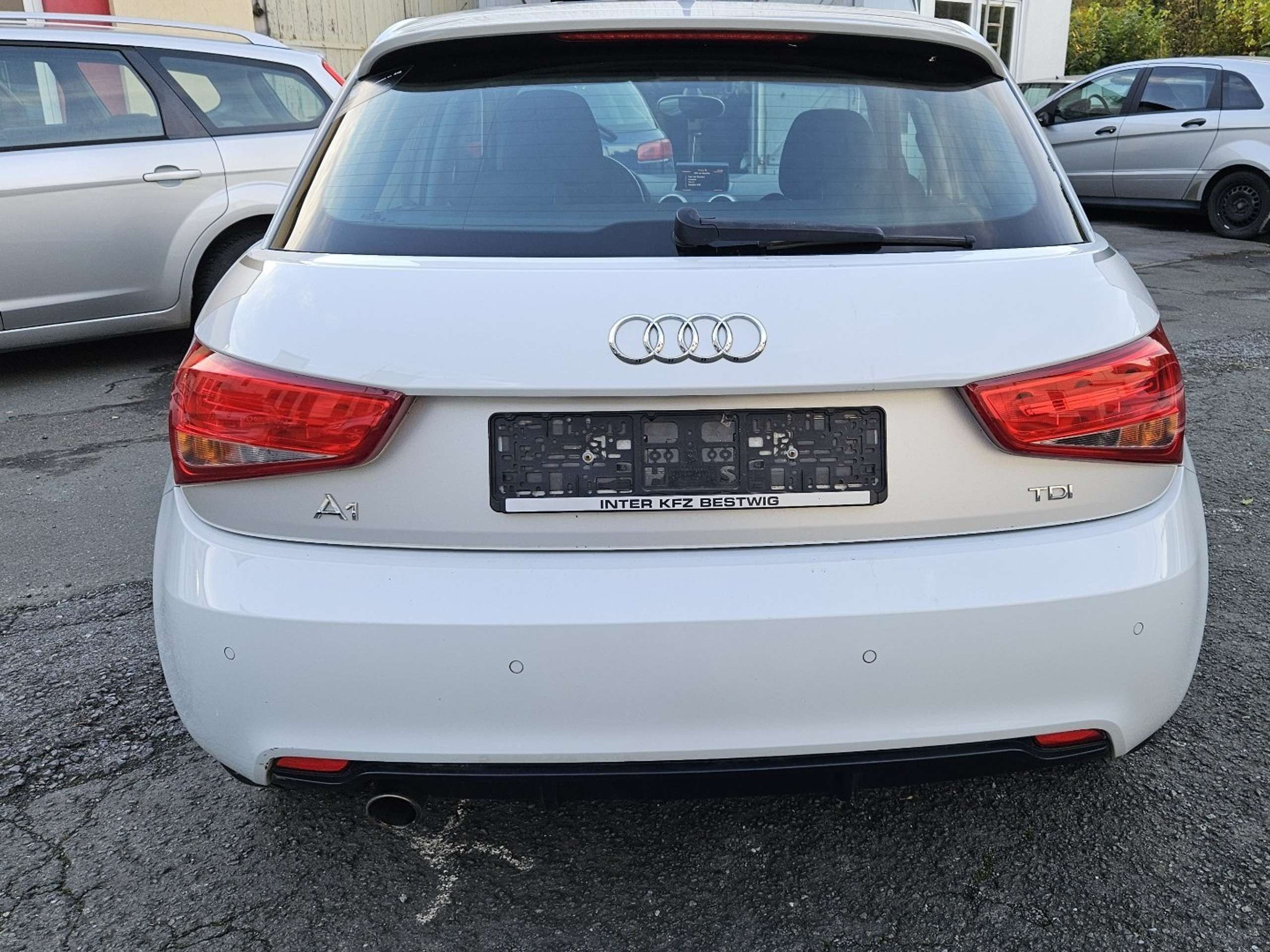 Audi - A1