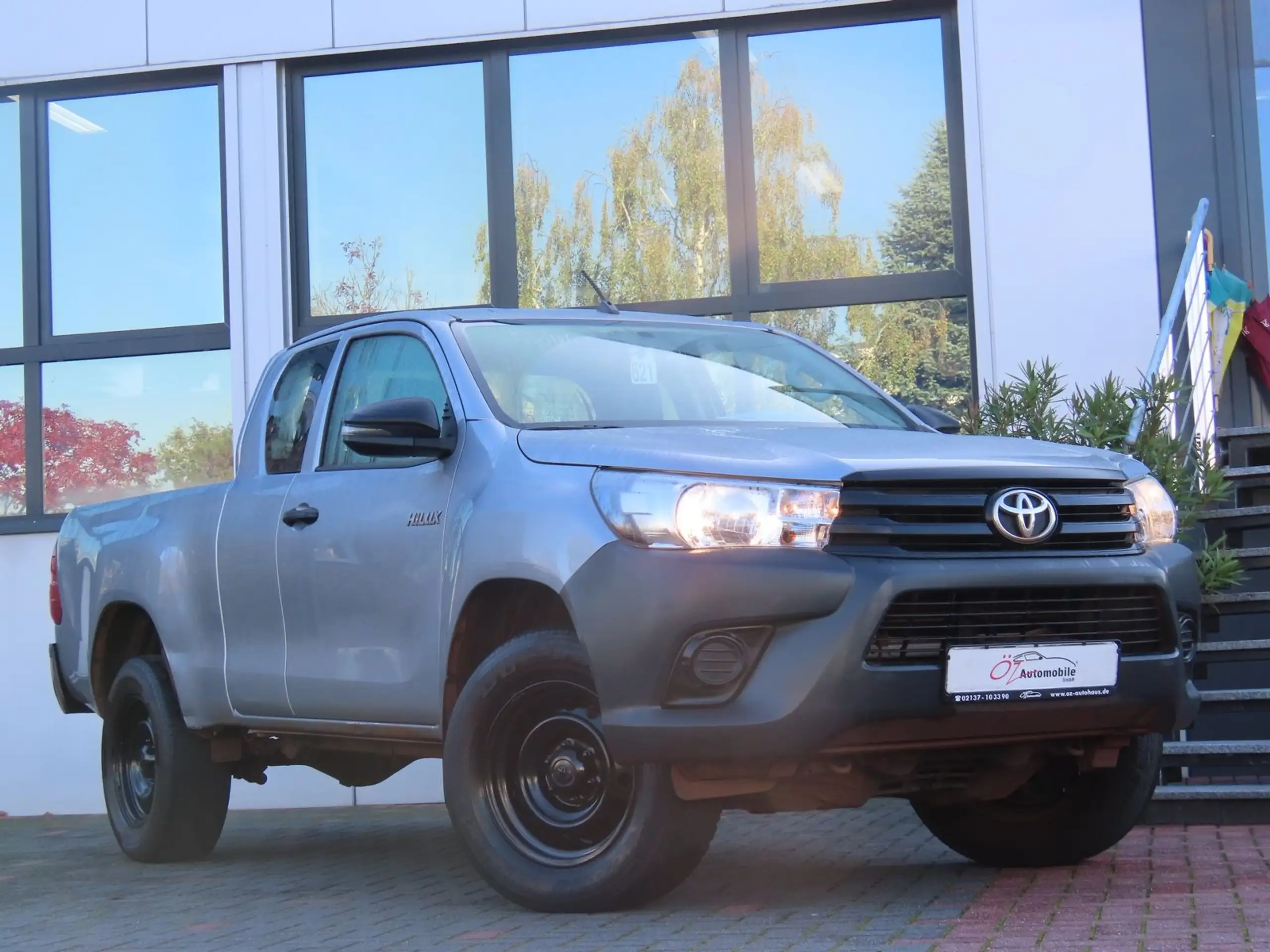 Toyota - Hilux