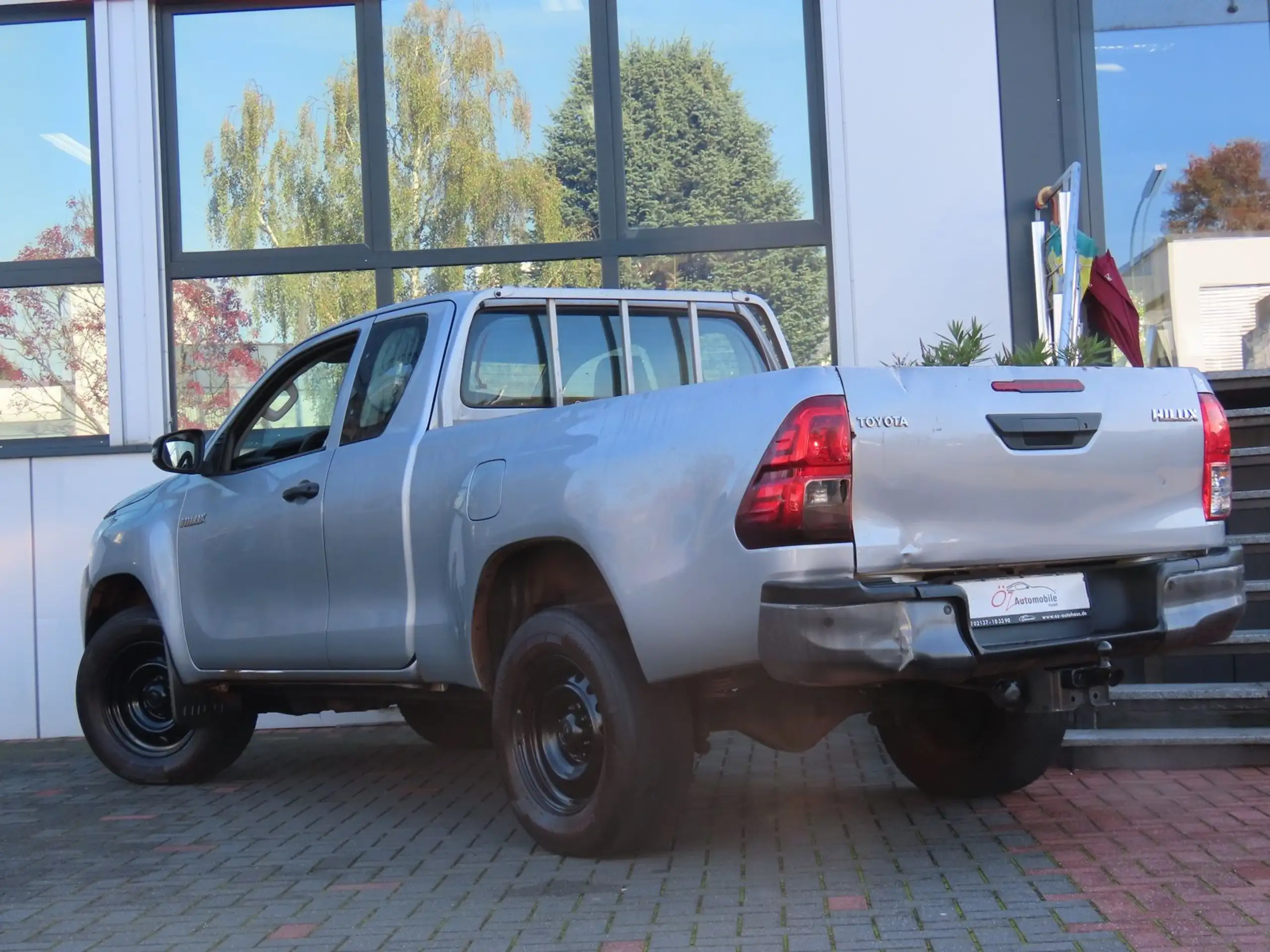 Toyota - Hilux