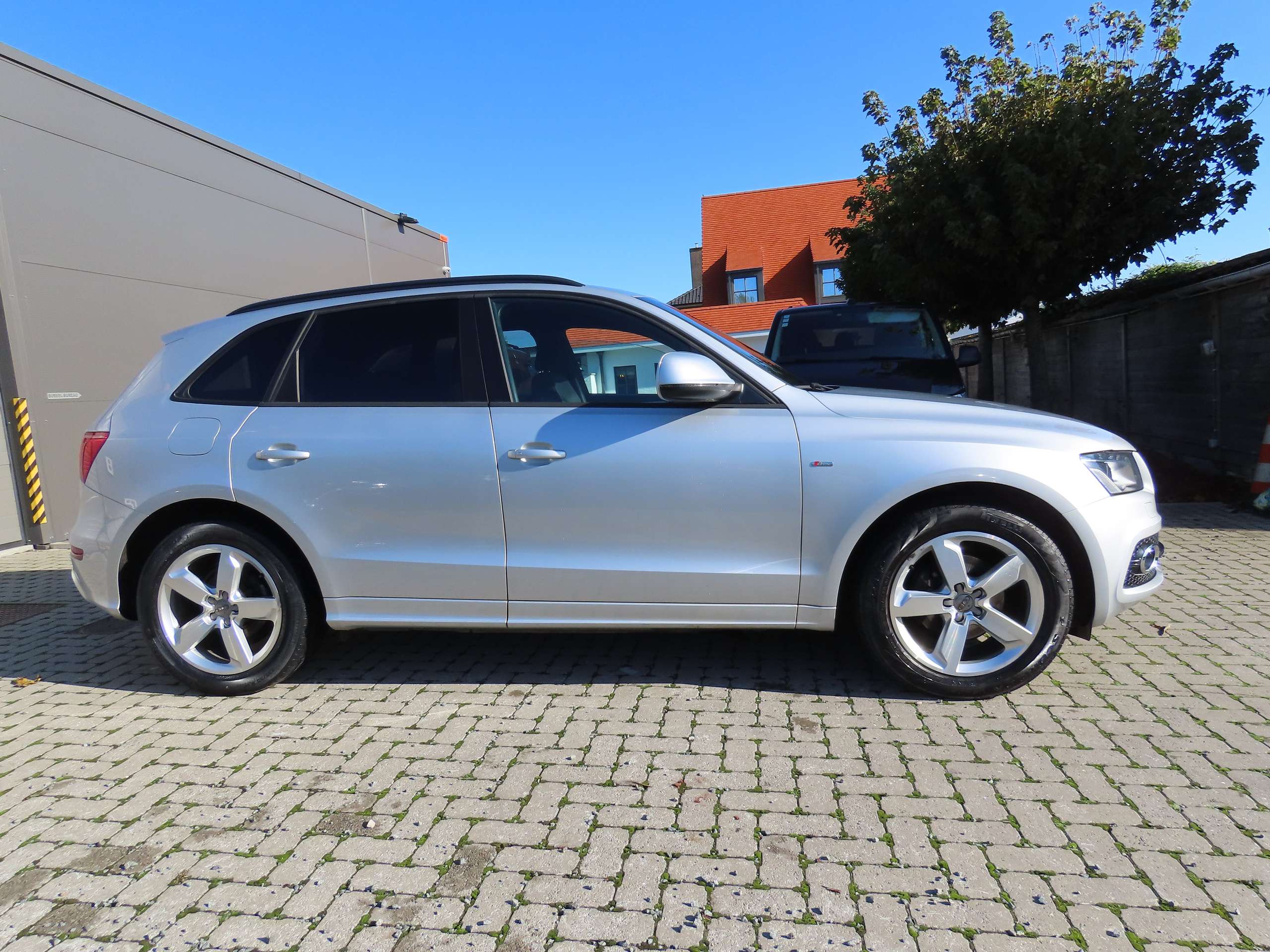 Audi - Q5