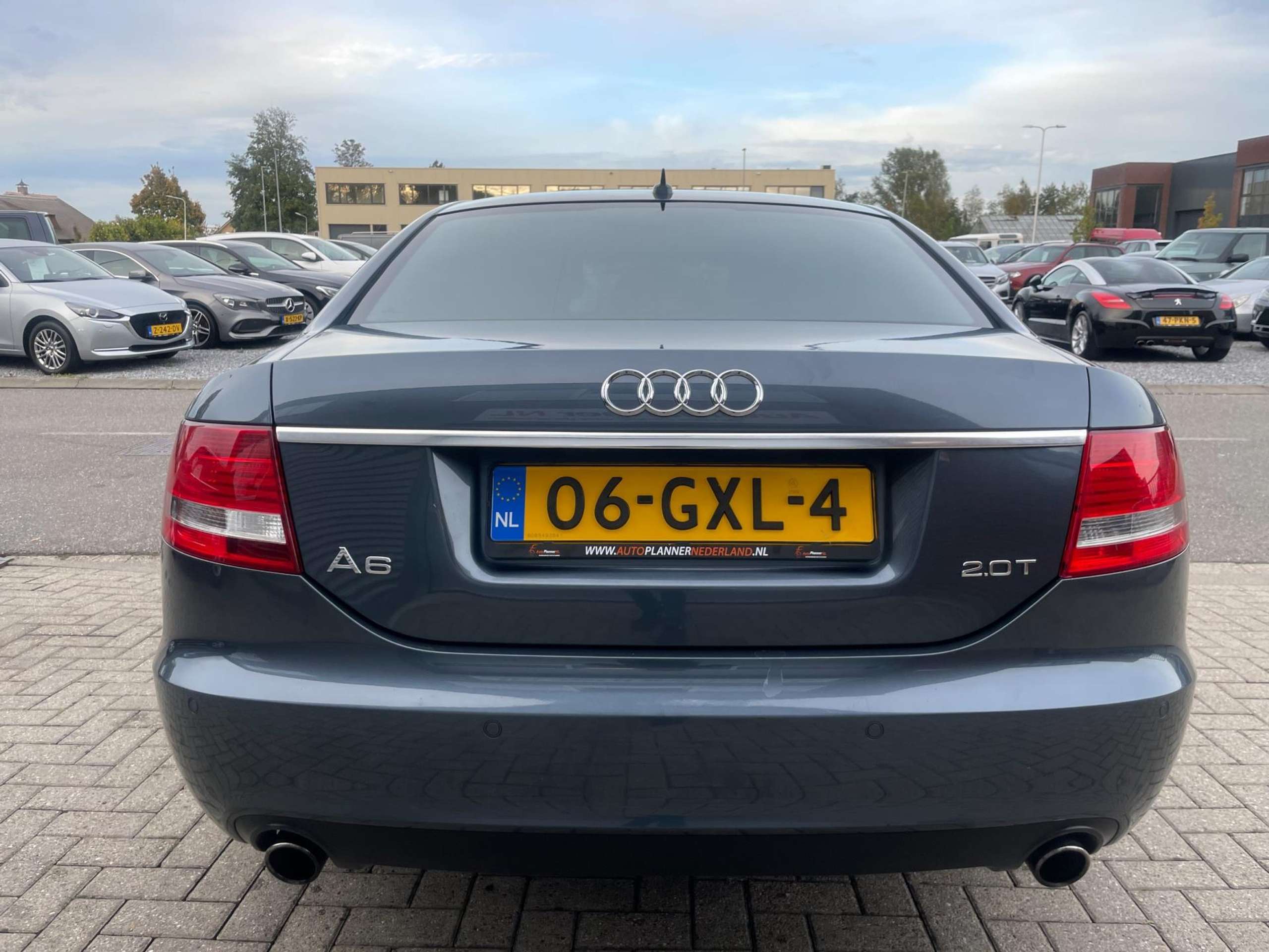 Audi - A6