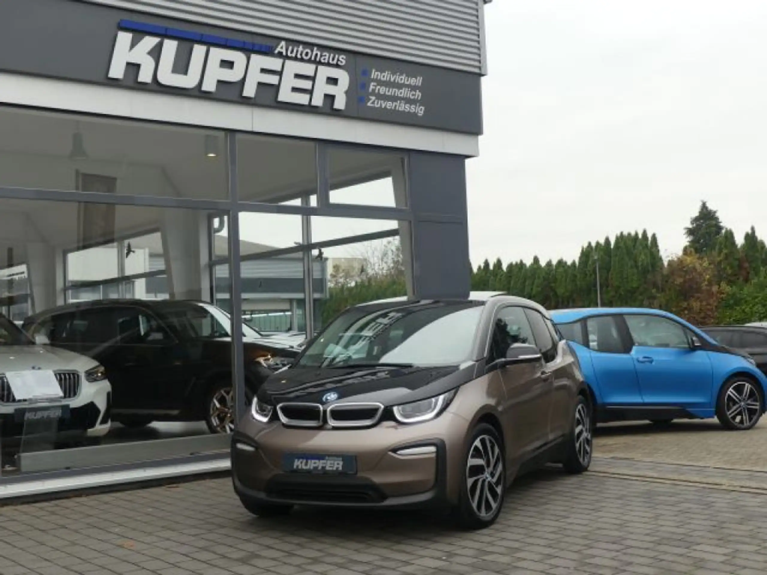 BMW - i3