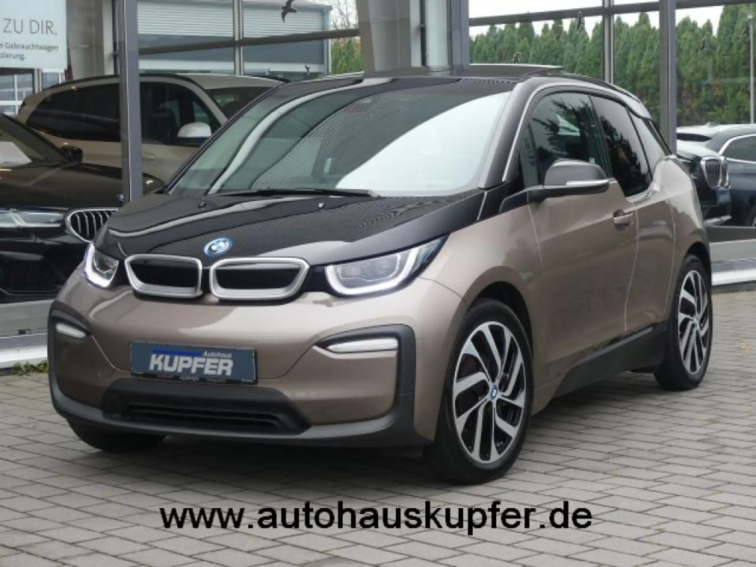 BMW - i3