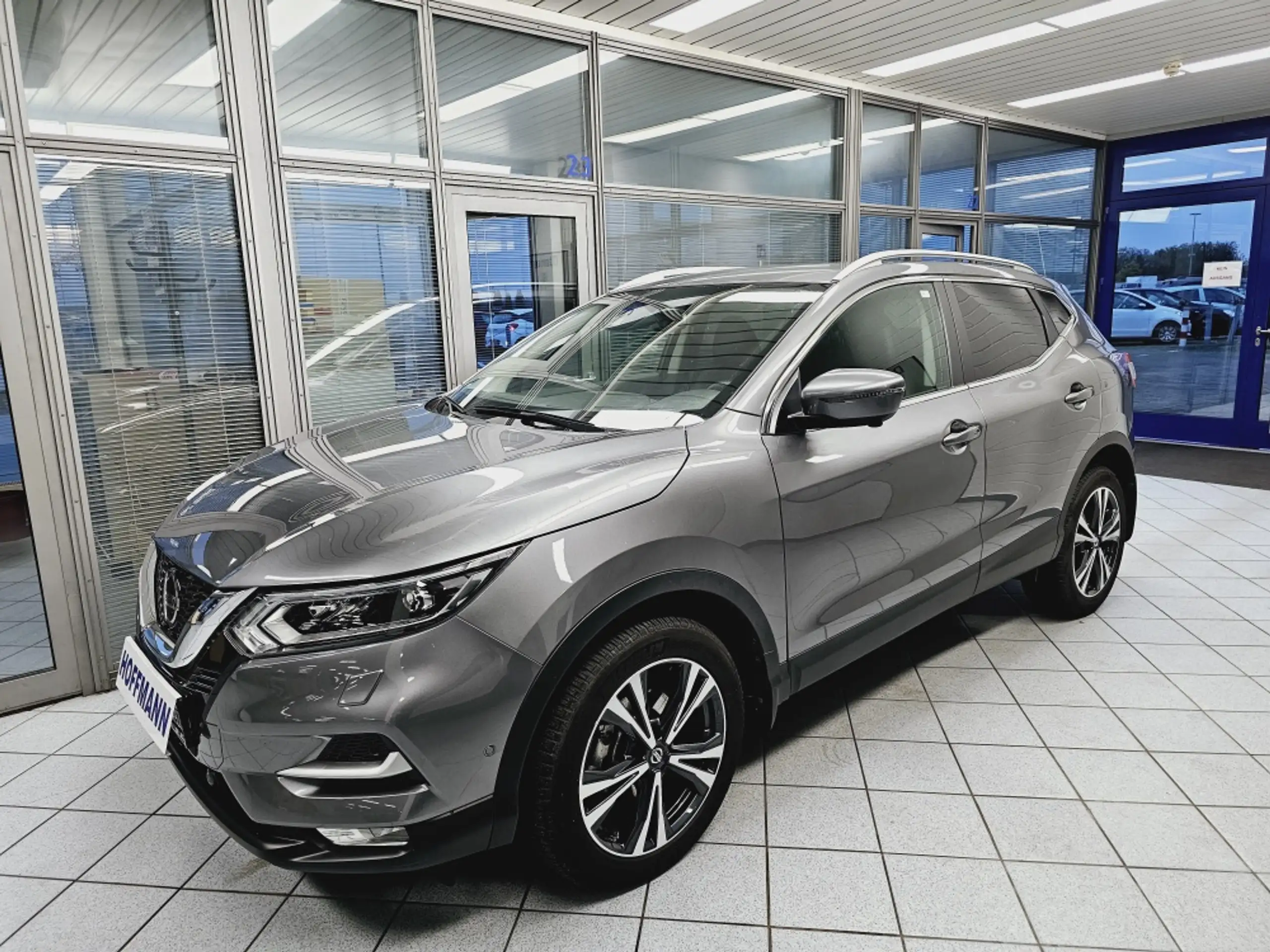 Nissan - Qashqai