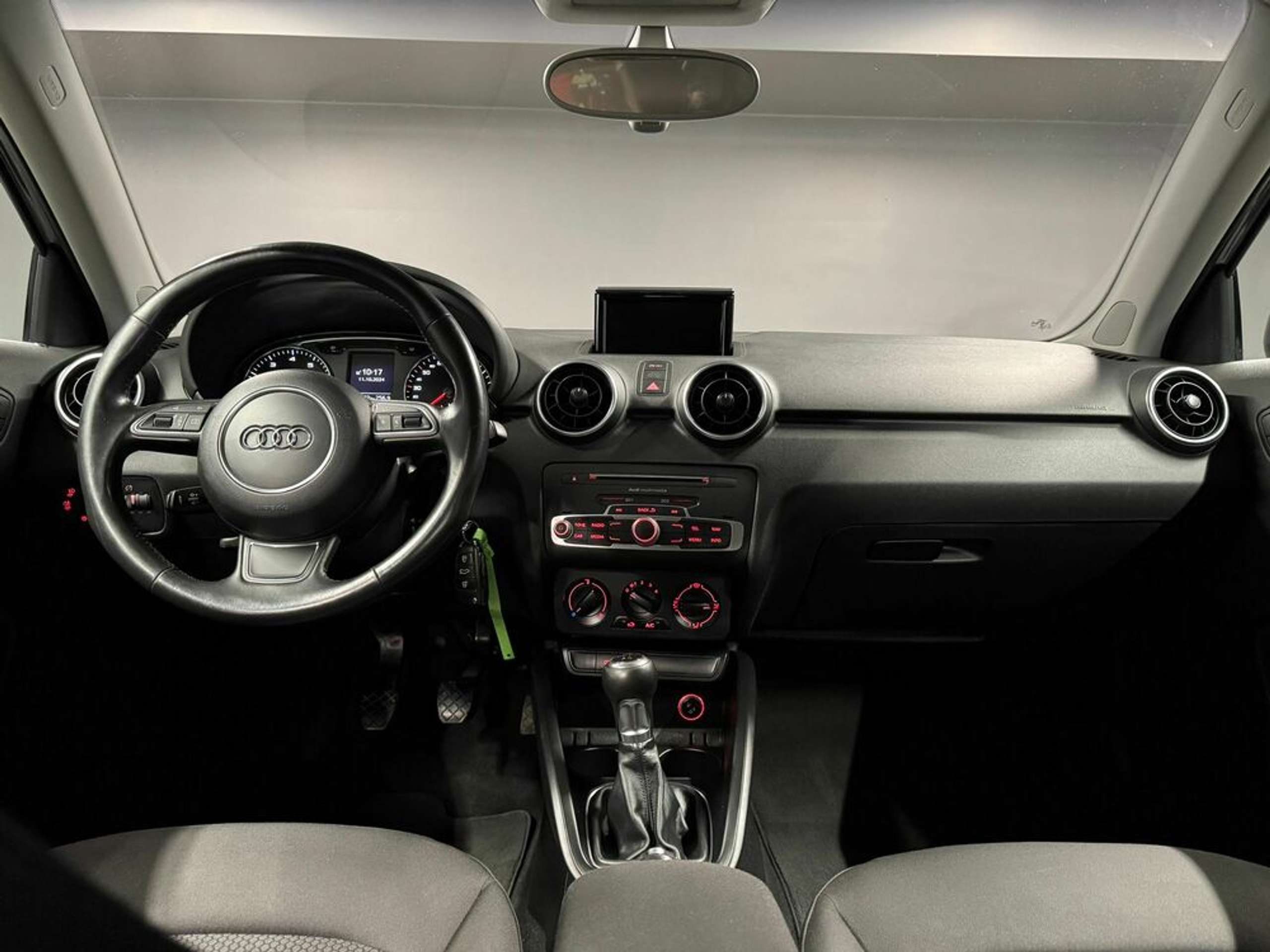 Audi - A1