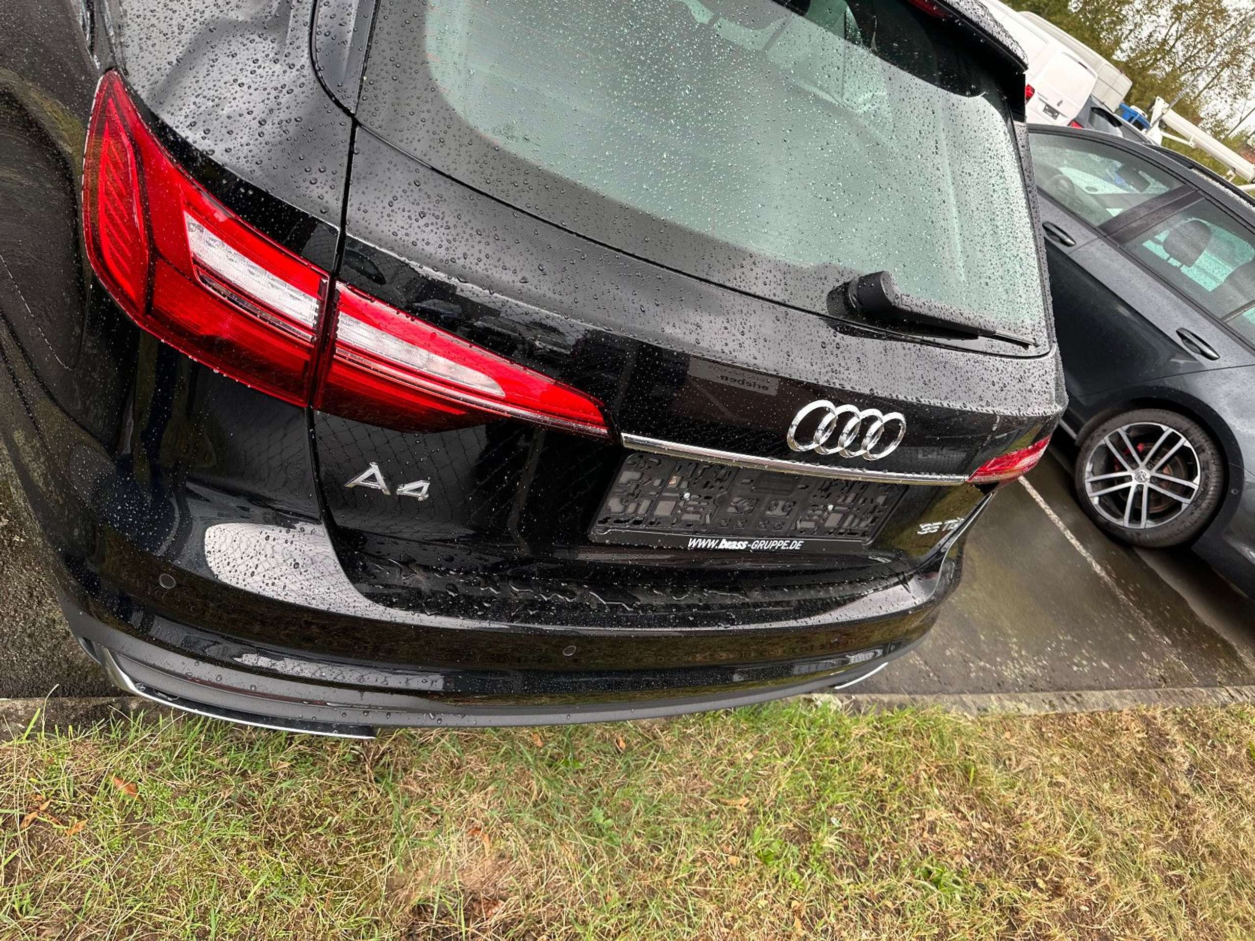 Audi - A4