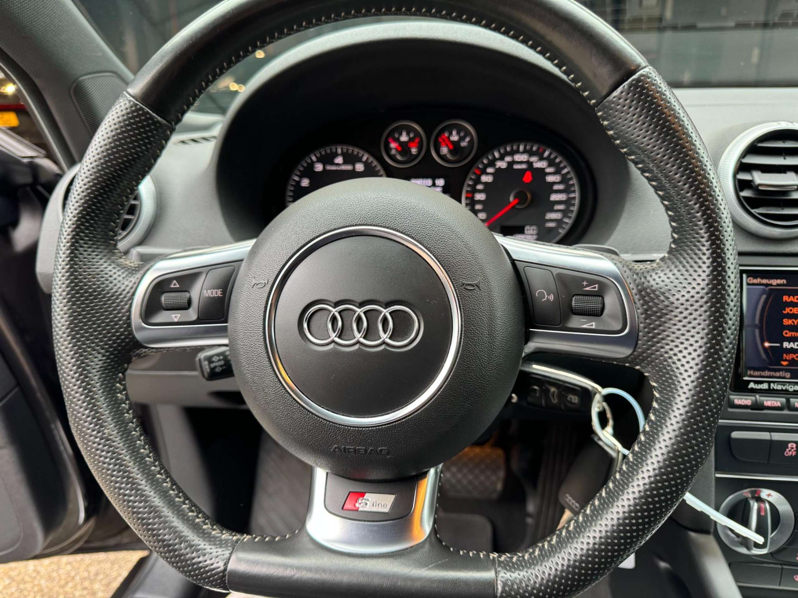 Audi - A3