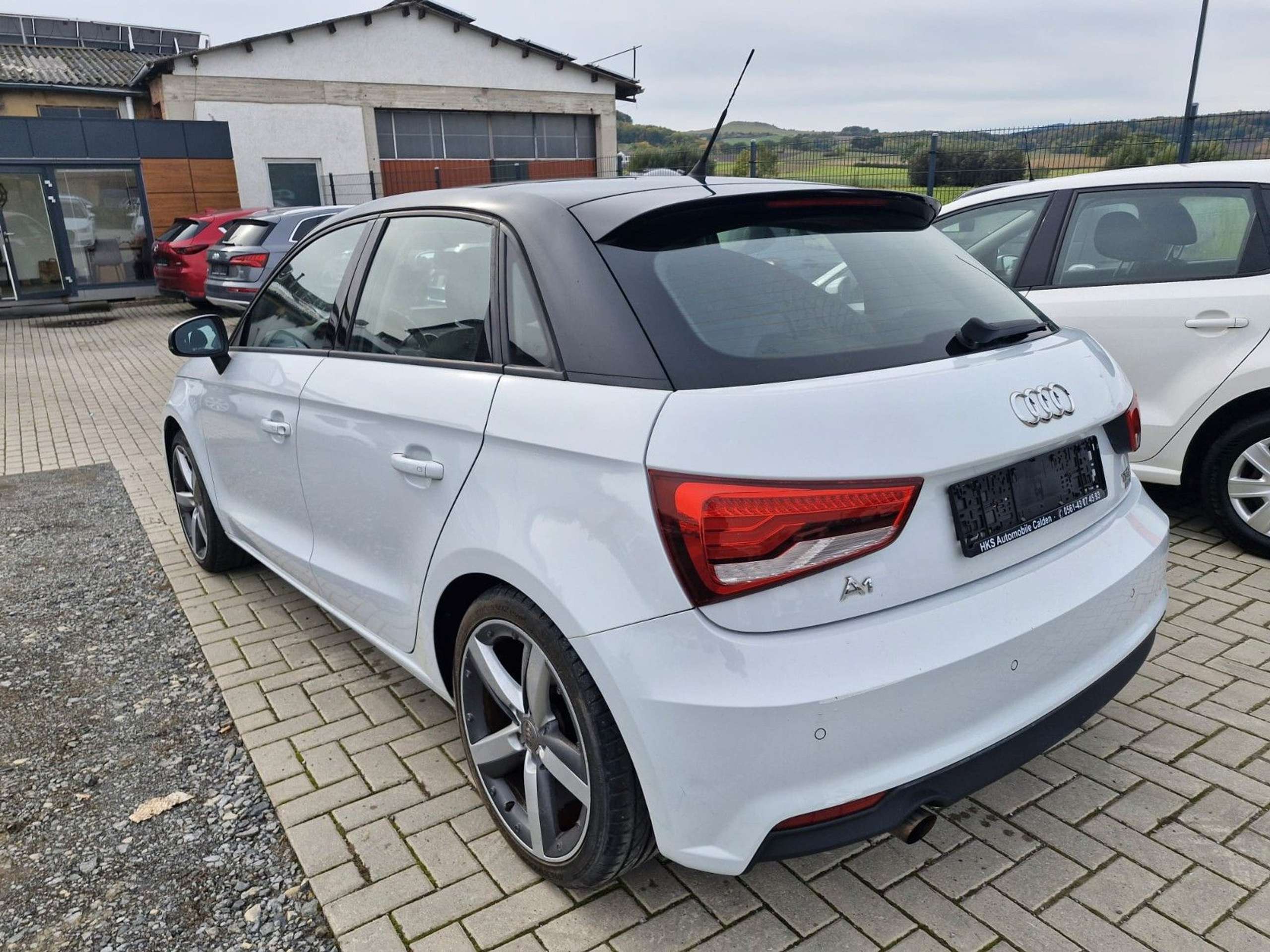 Audi - A1