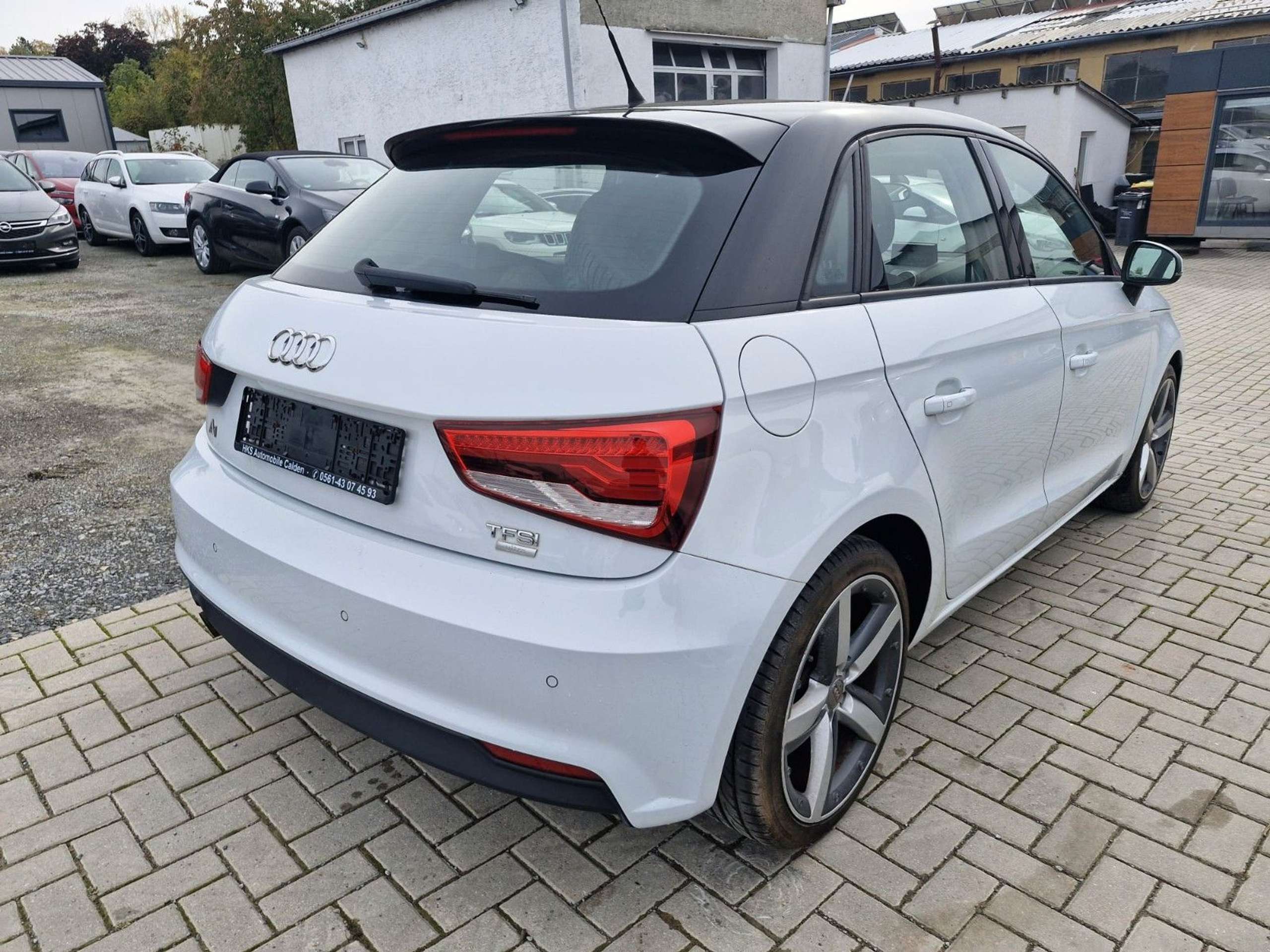 Audi - A1