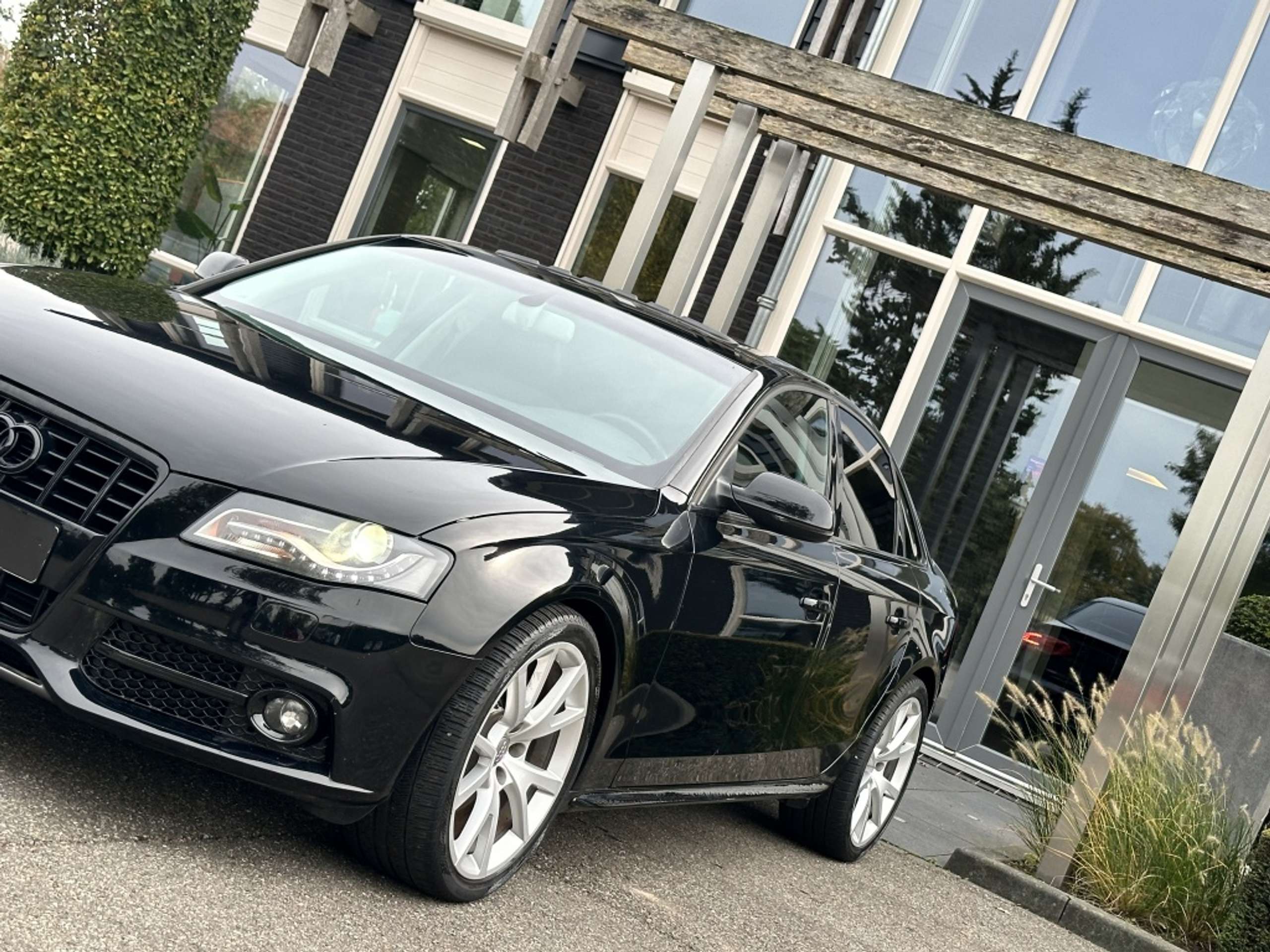 Audi - A4