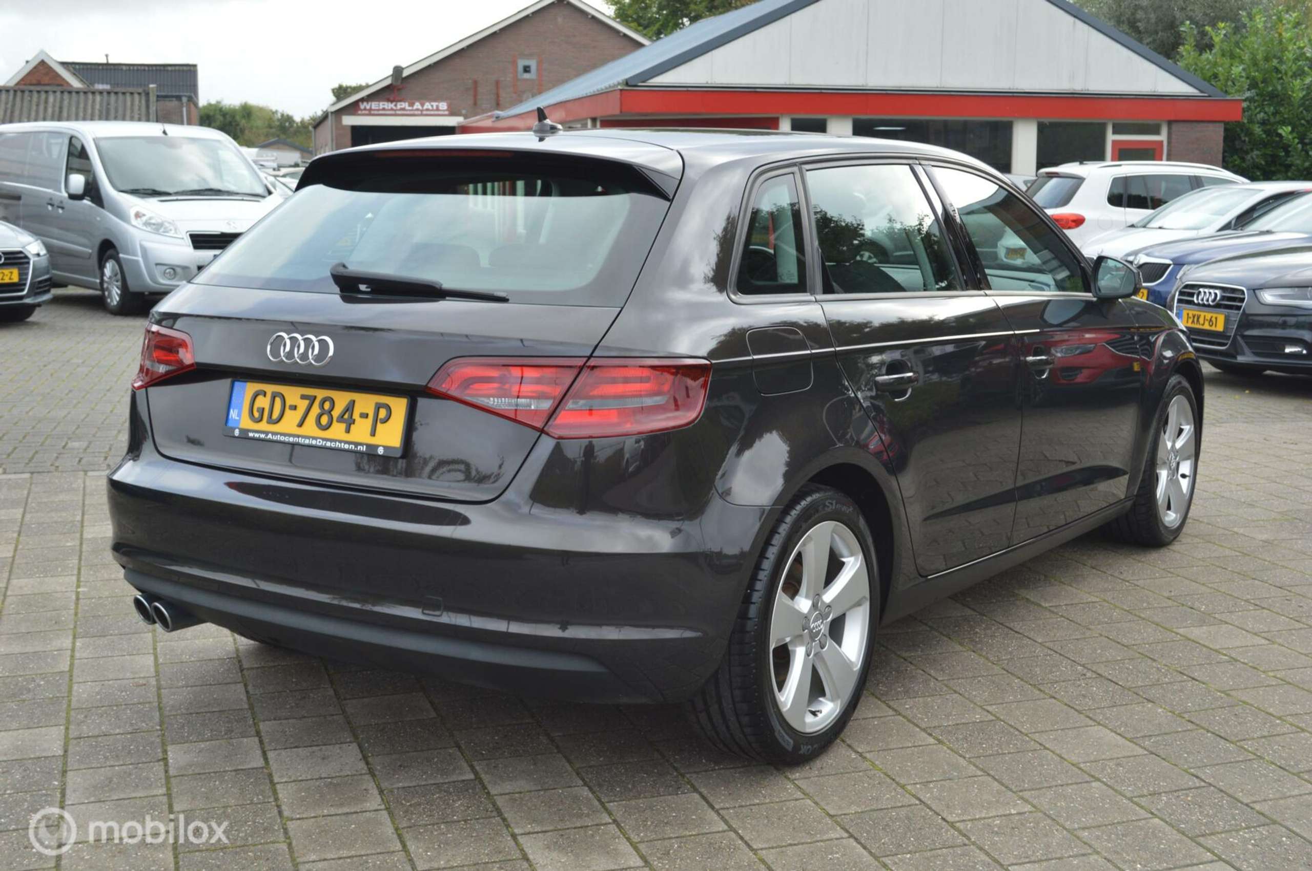 Audi - A3