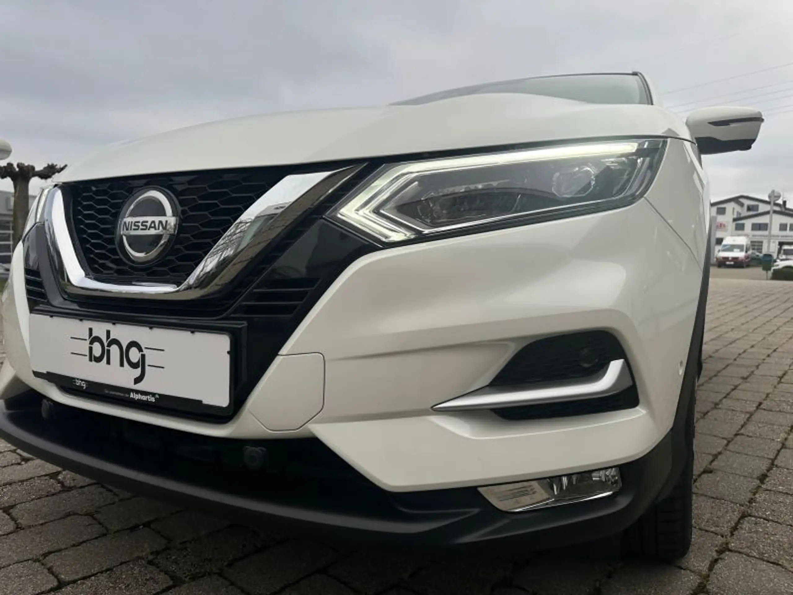 Nissan - Qashqai