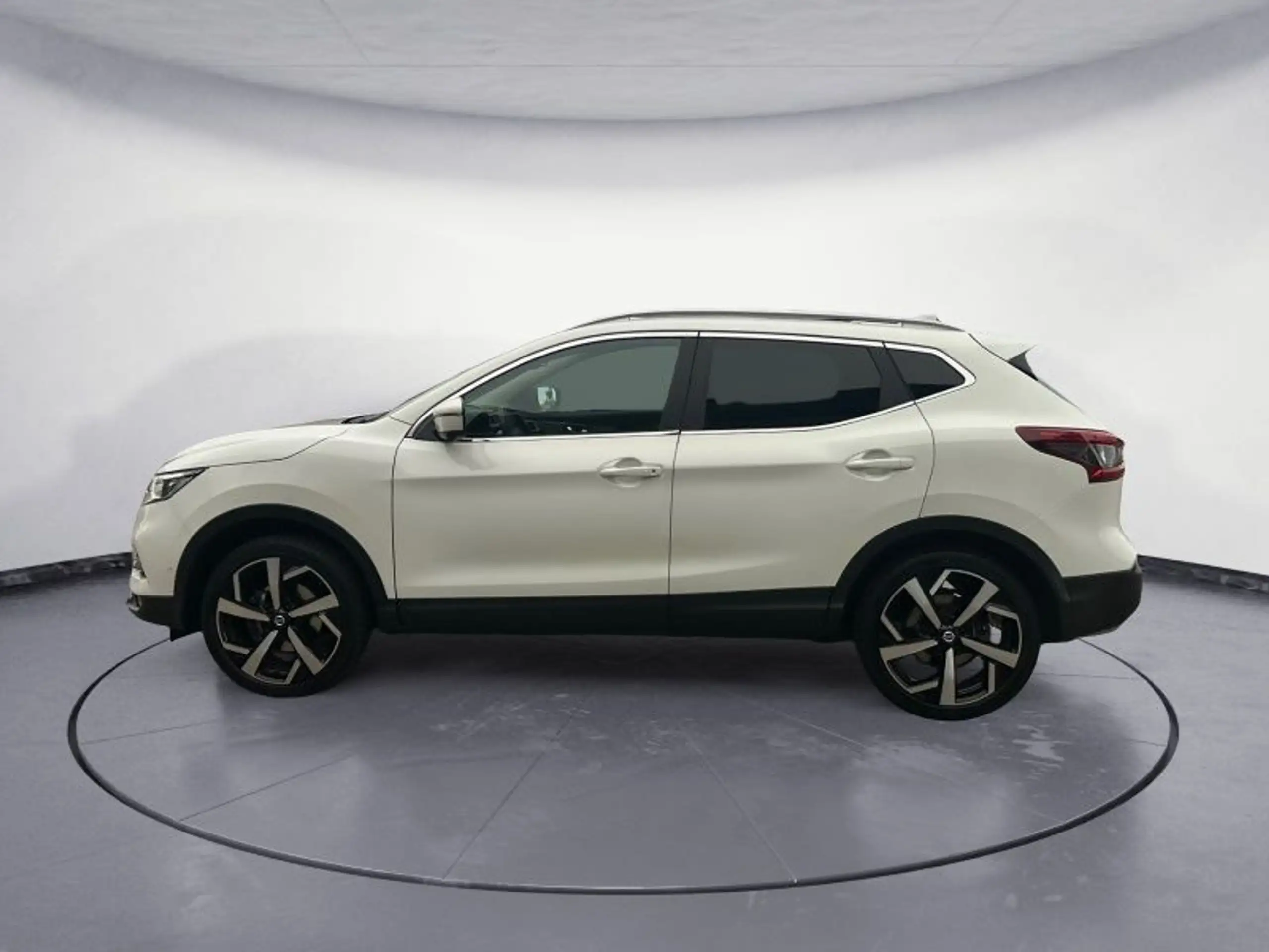 Nissan - Qashqai