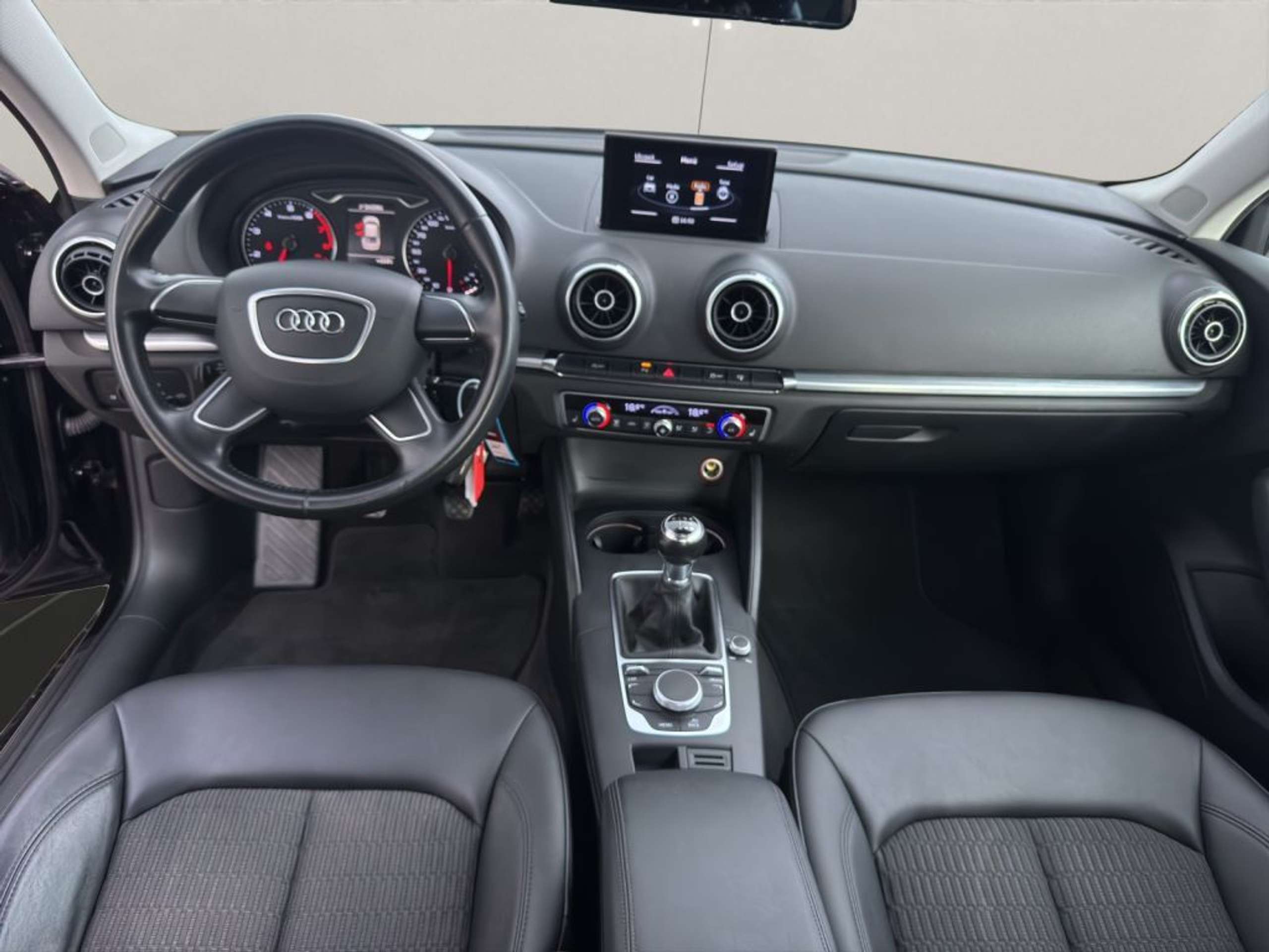 Audi - A3