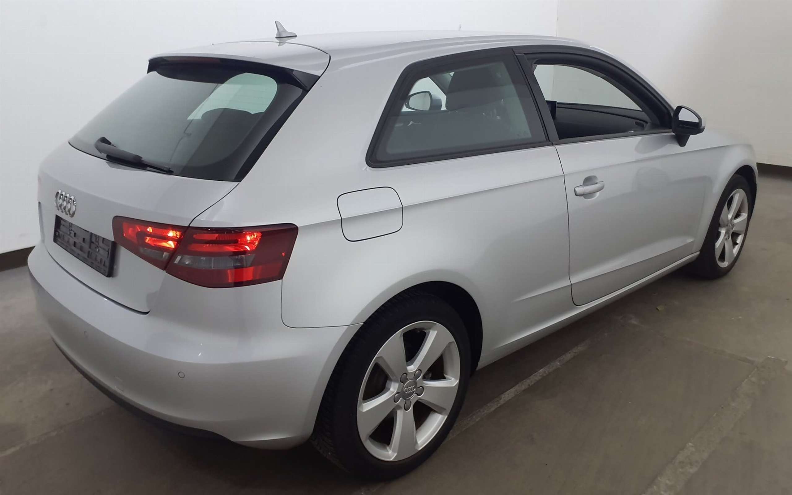 Audi - A3