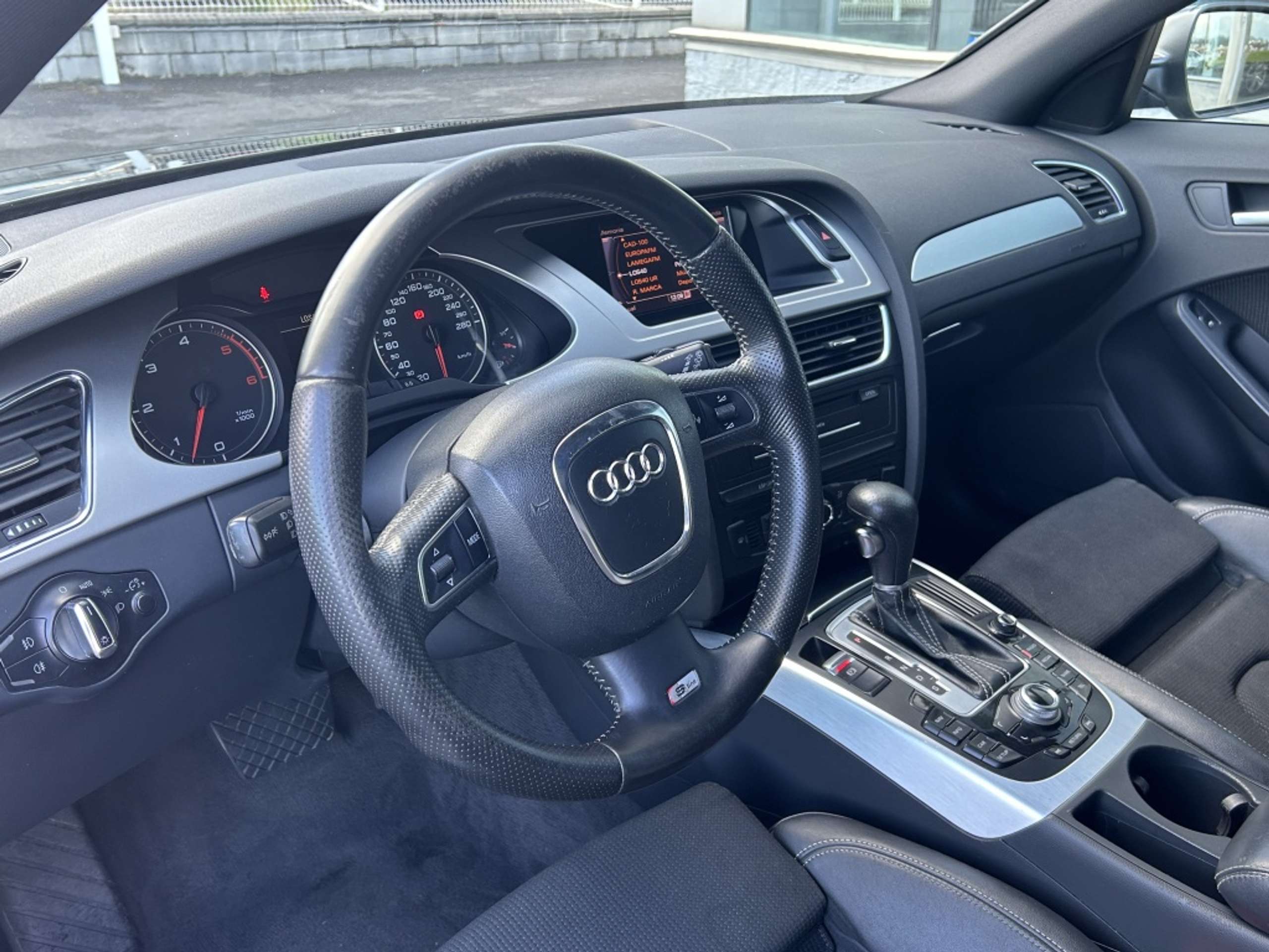 Audi - A4