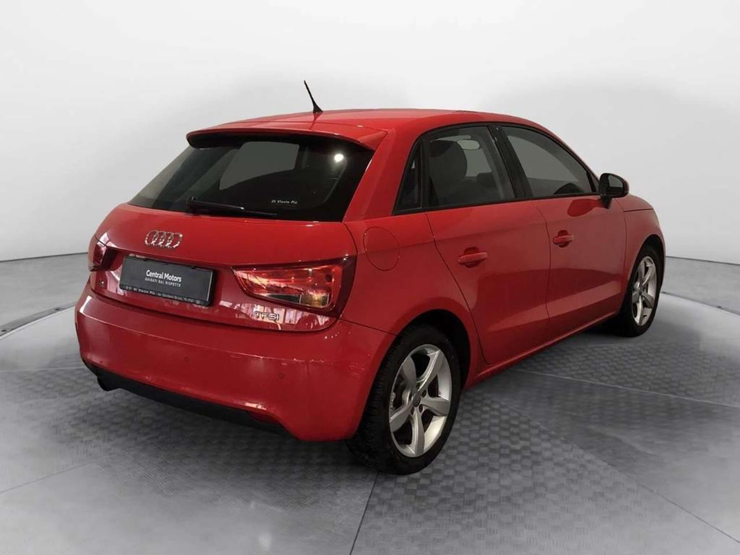 Audi - A1