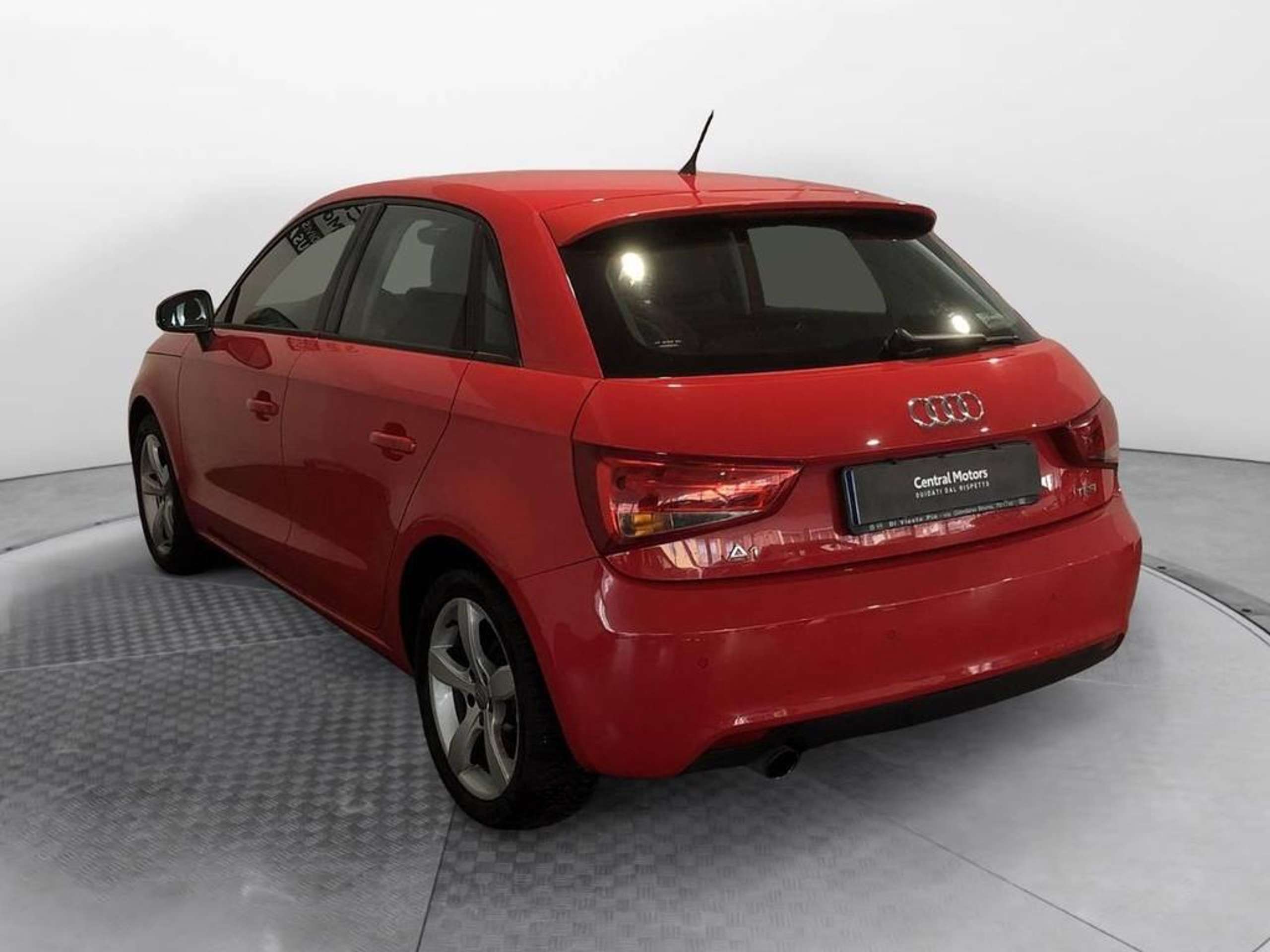 Audi - A1