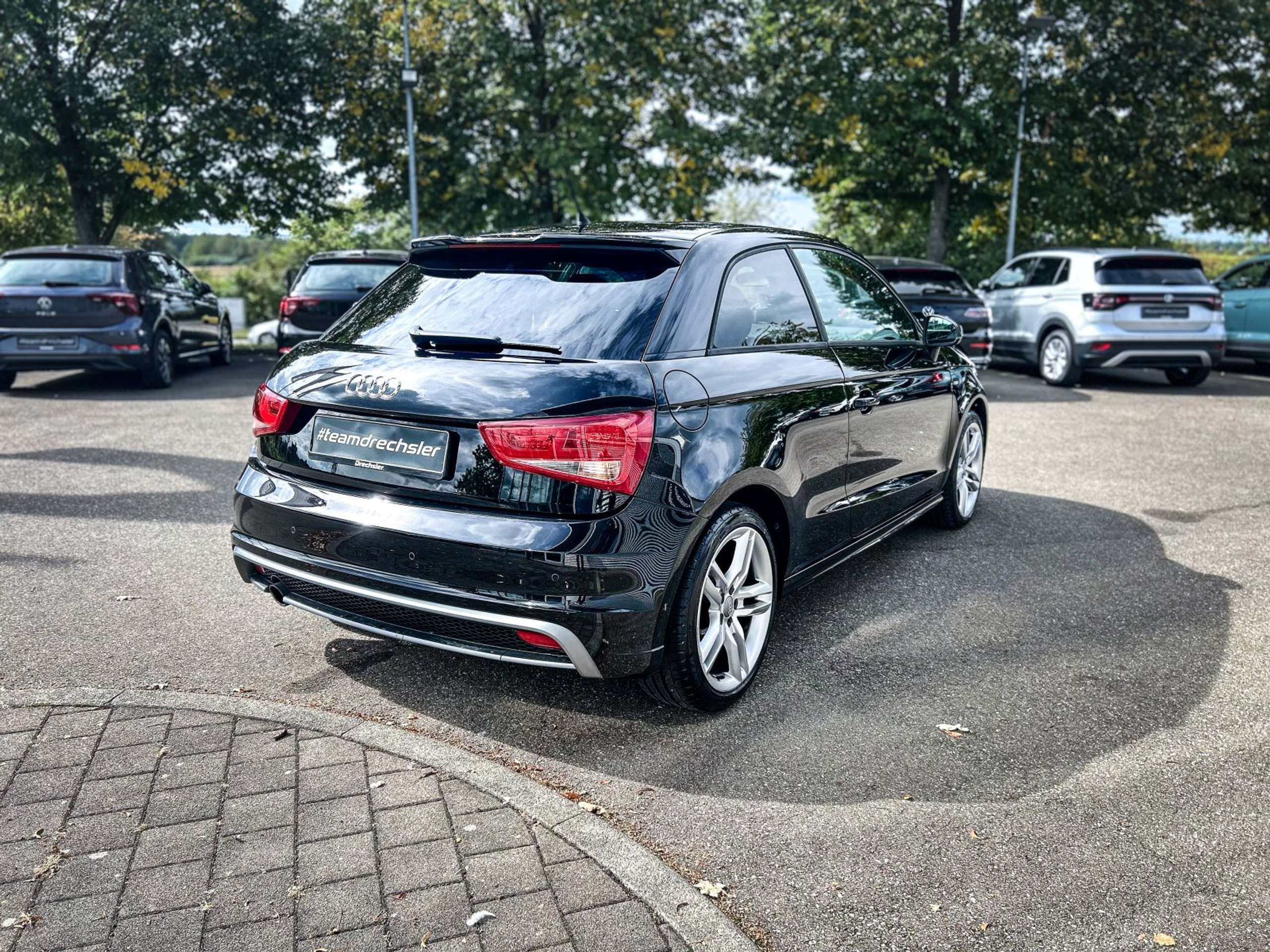 Audi - A1