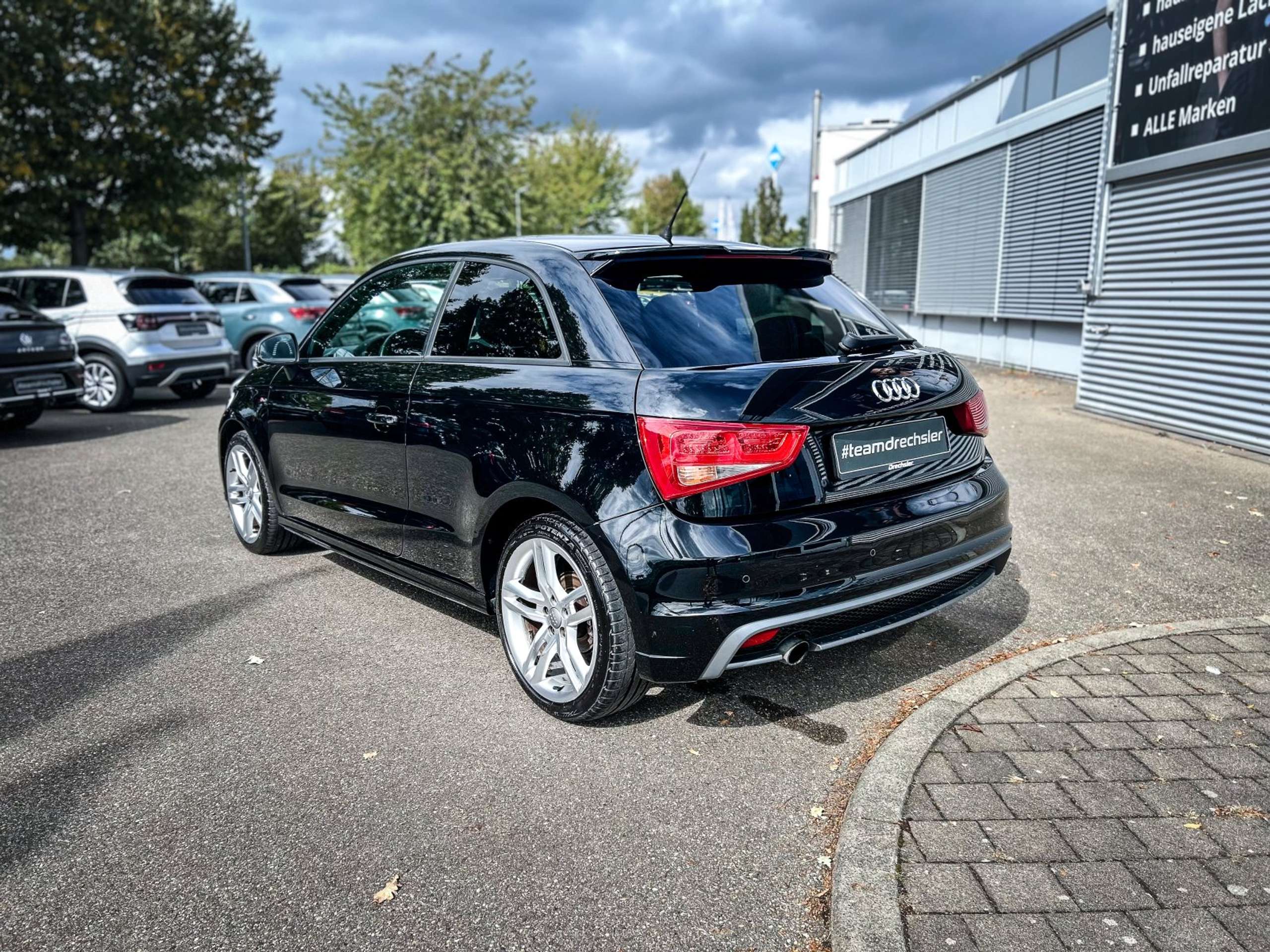 Audi - A1