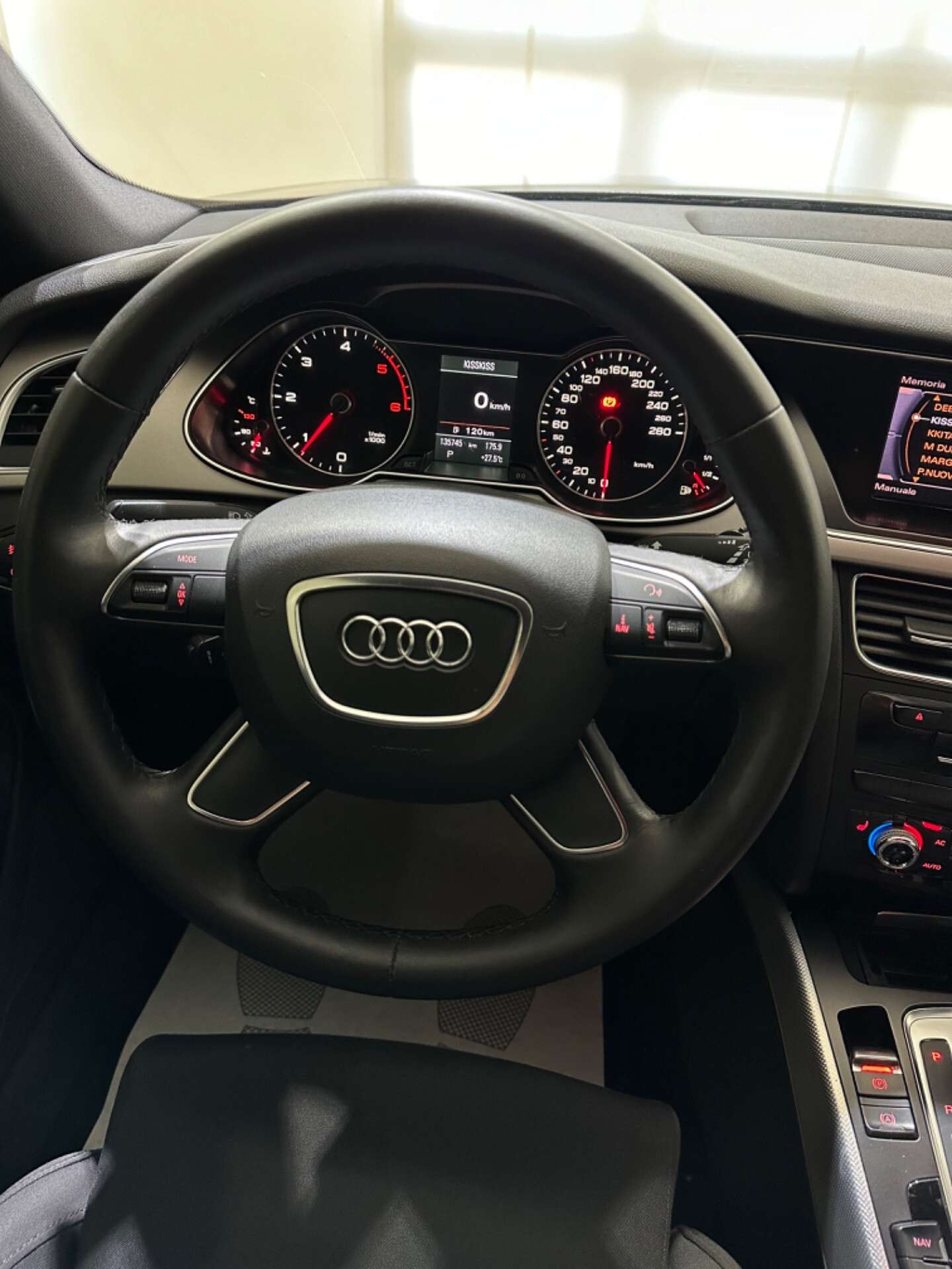 Audi - A4