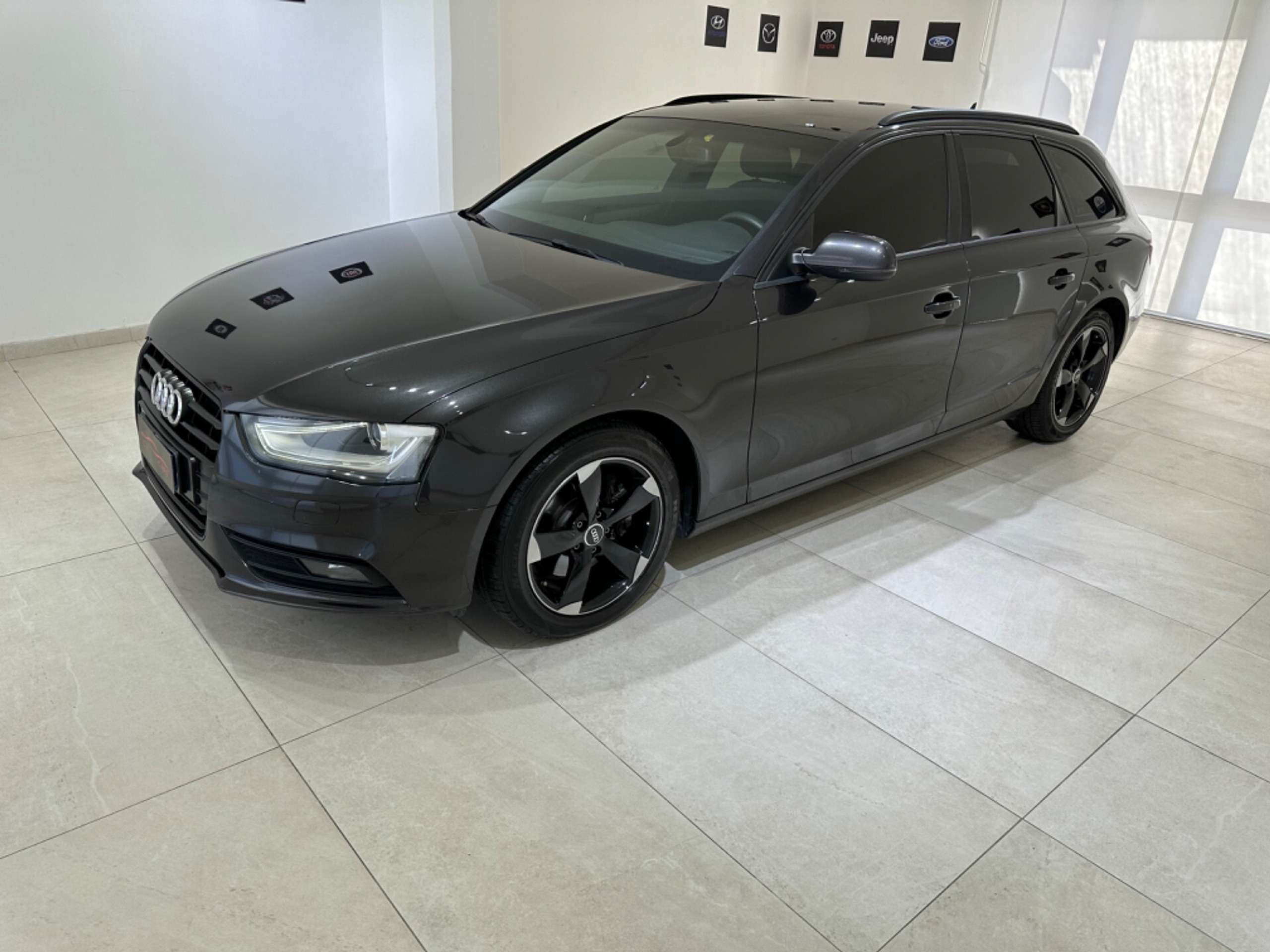 Audi - A4