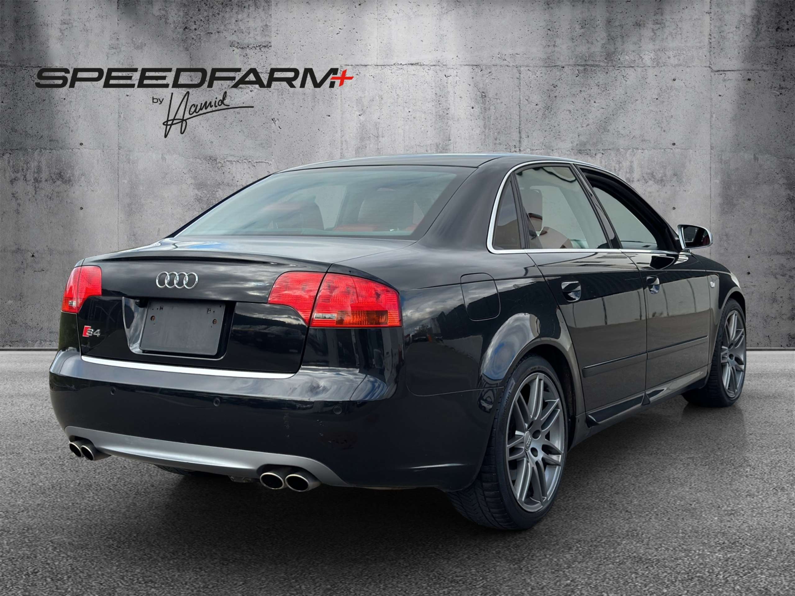 Audi - S4