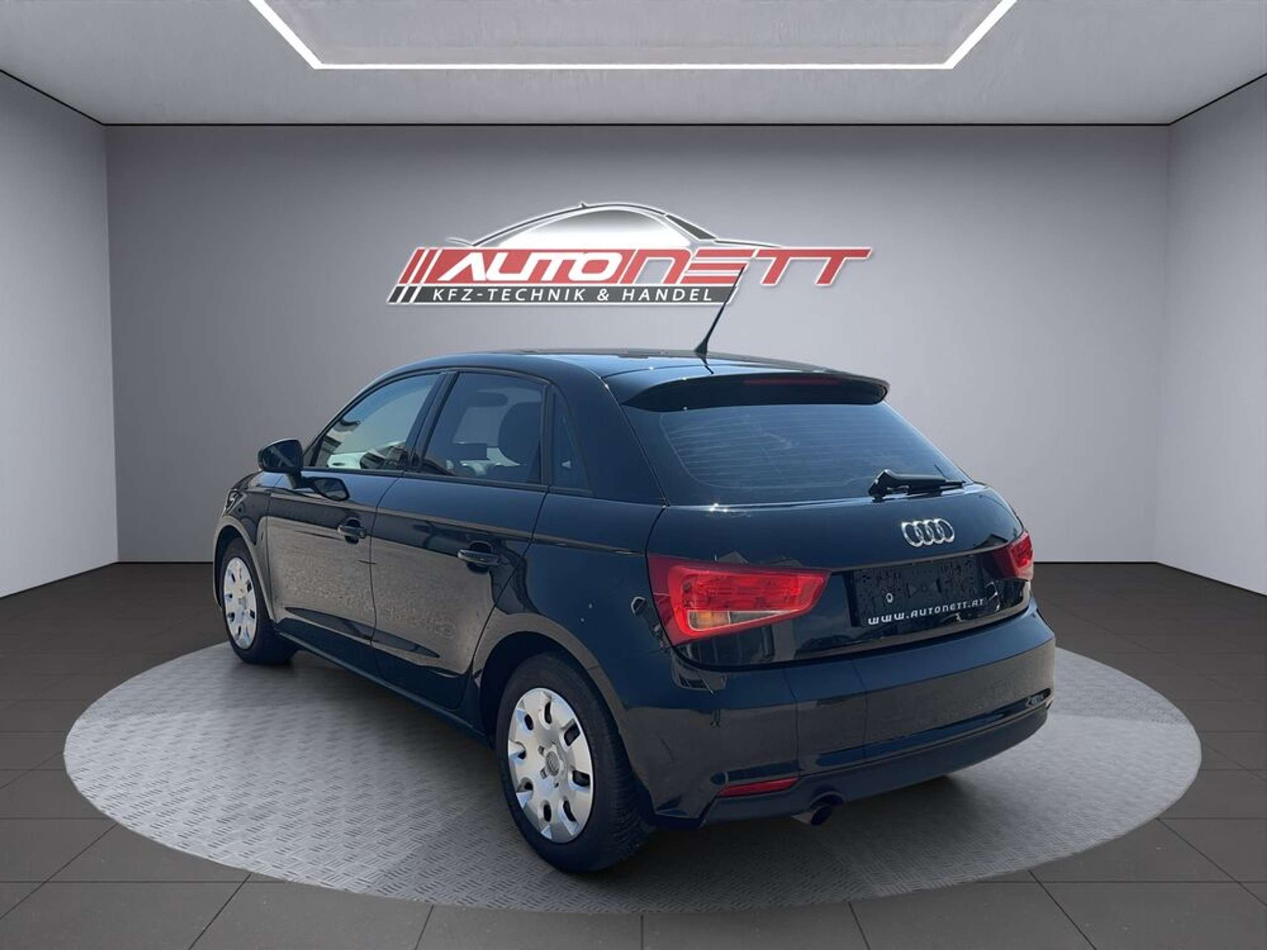 Audi - A1