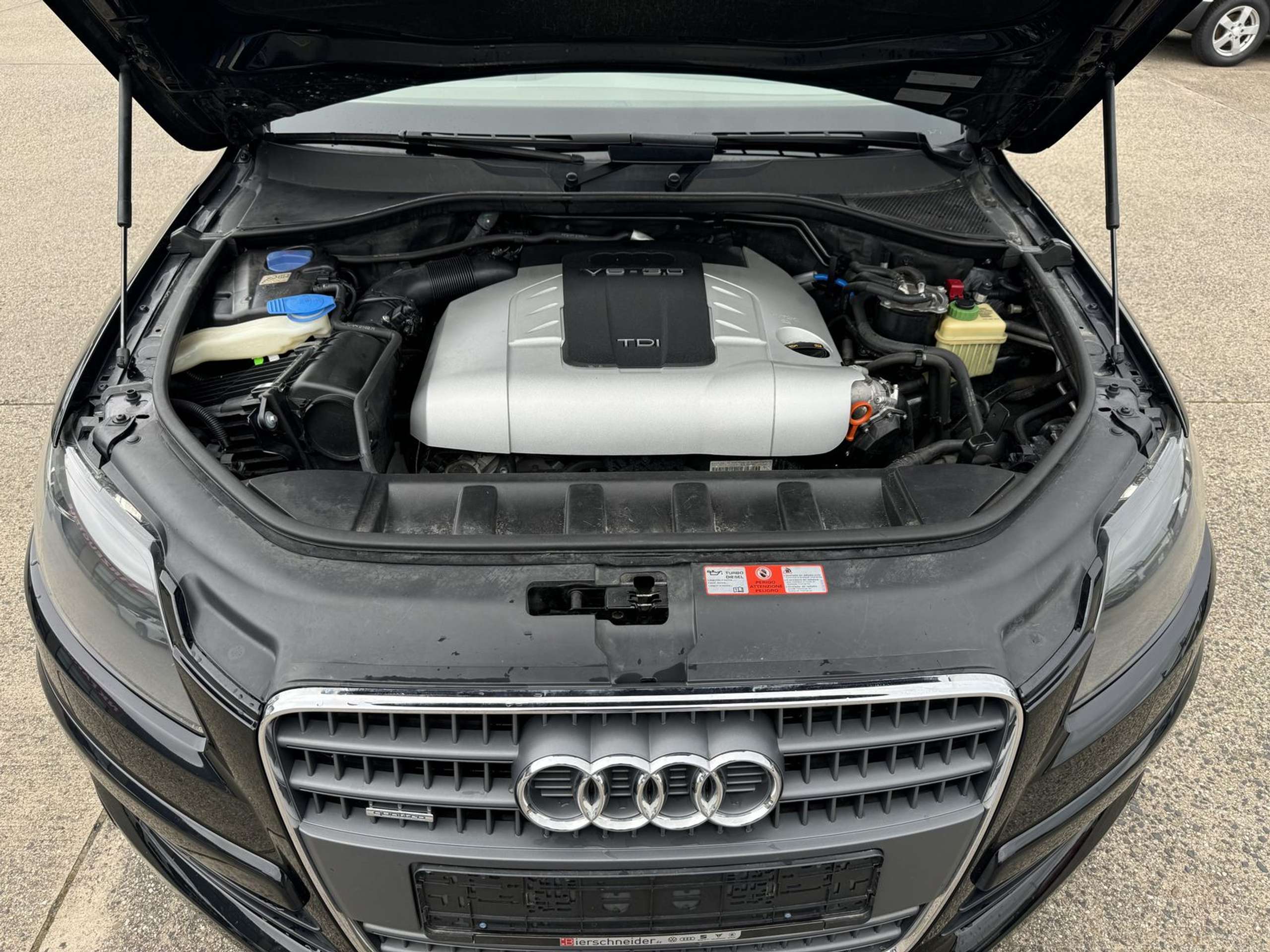 Audi - Q7