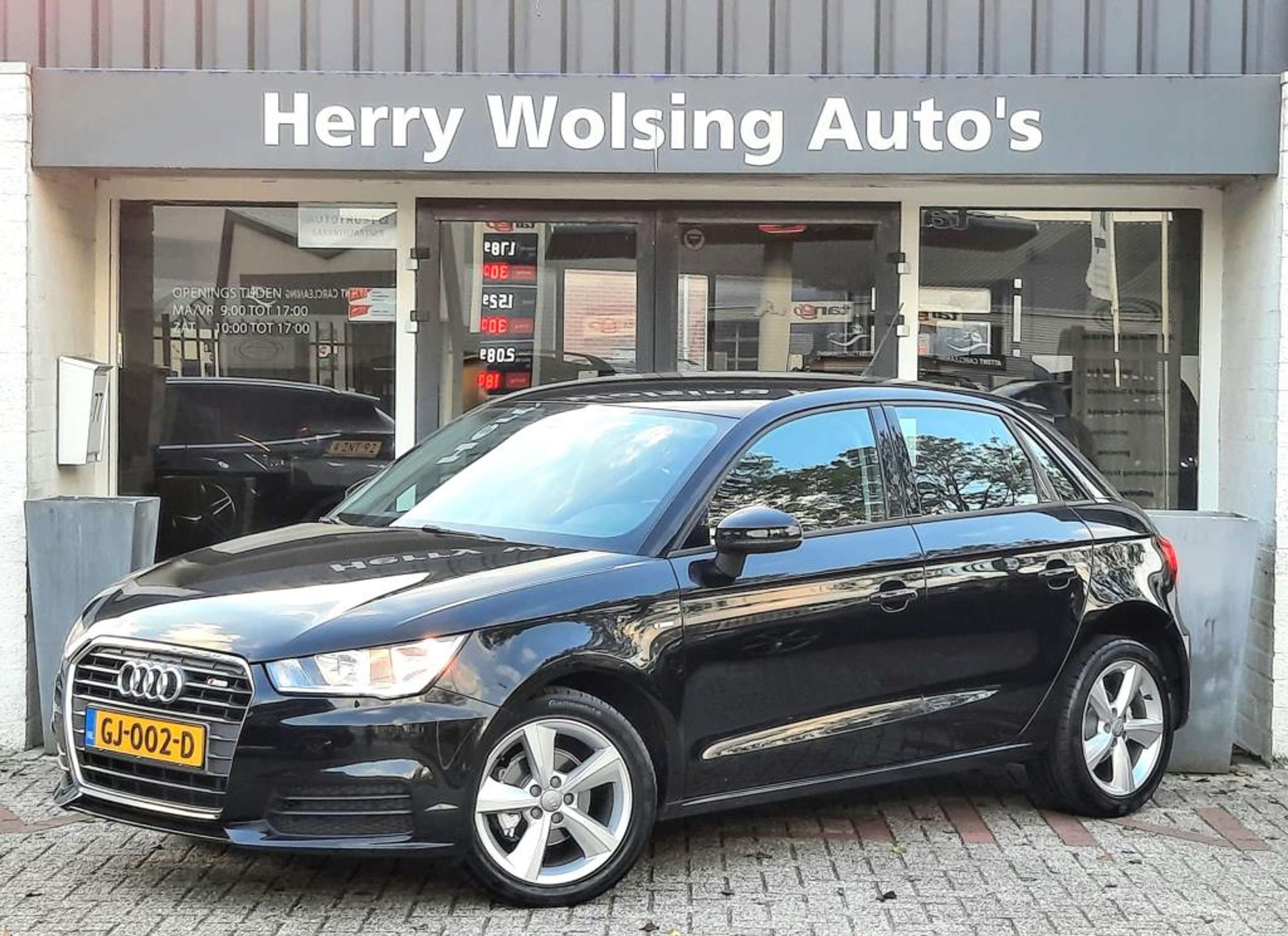 Audi - A1