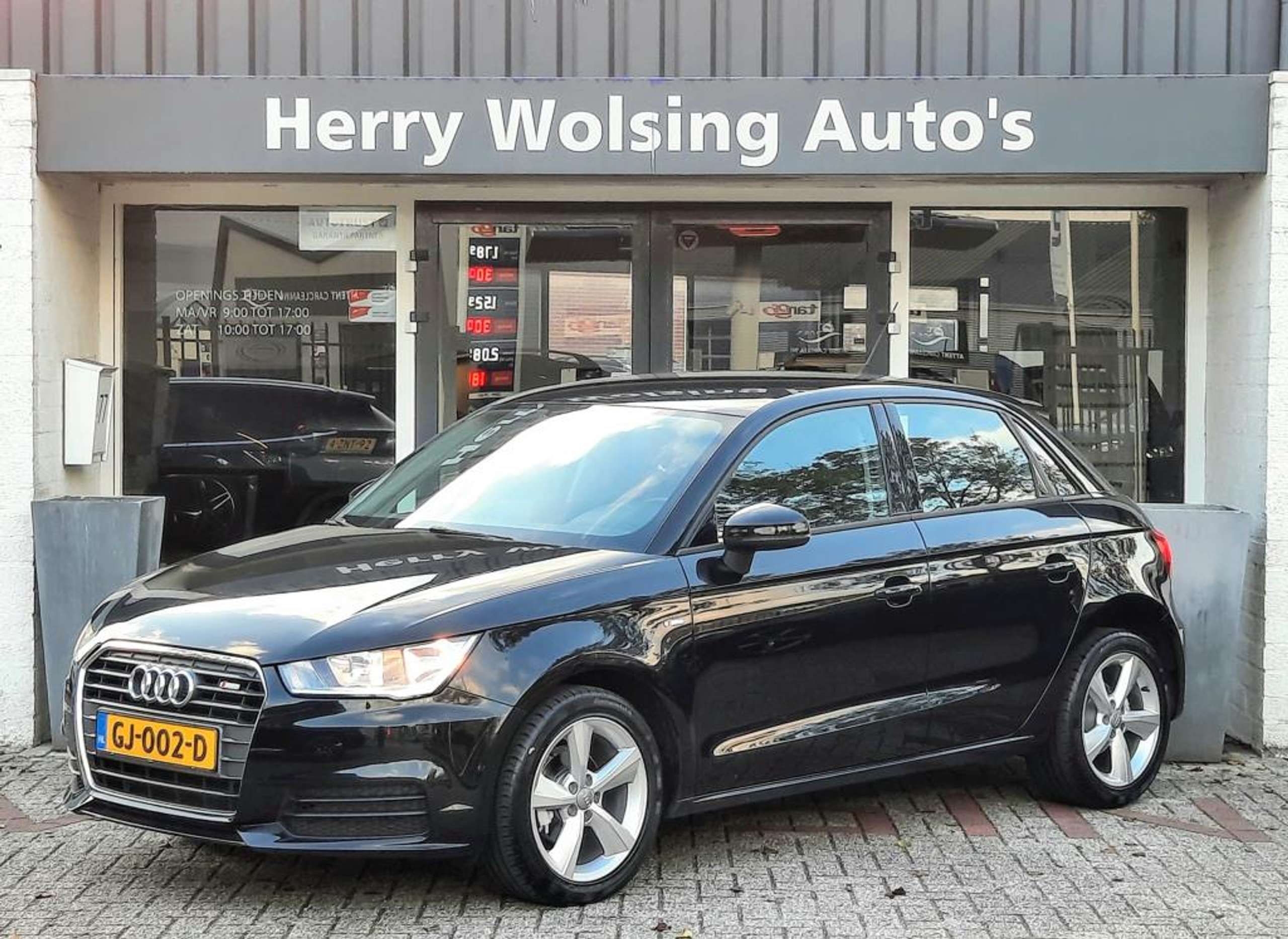 Audi - A1