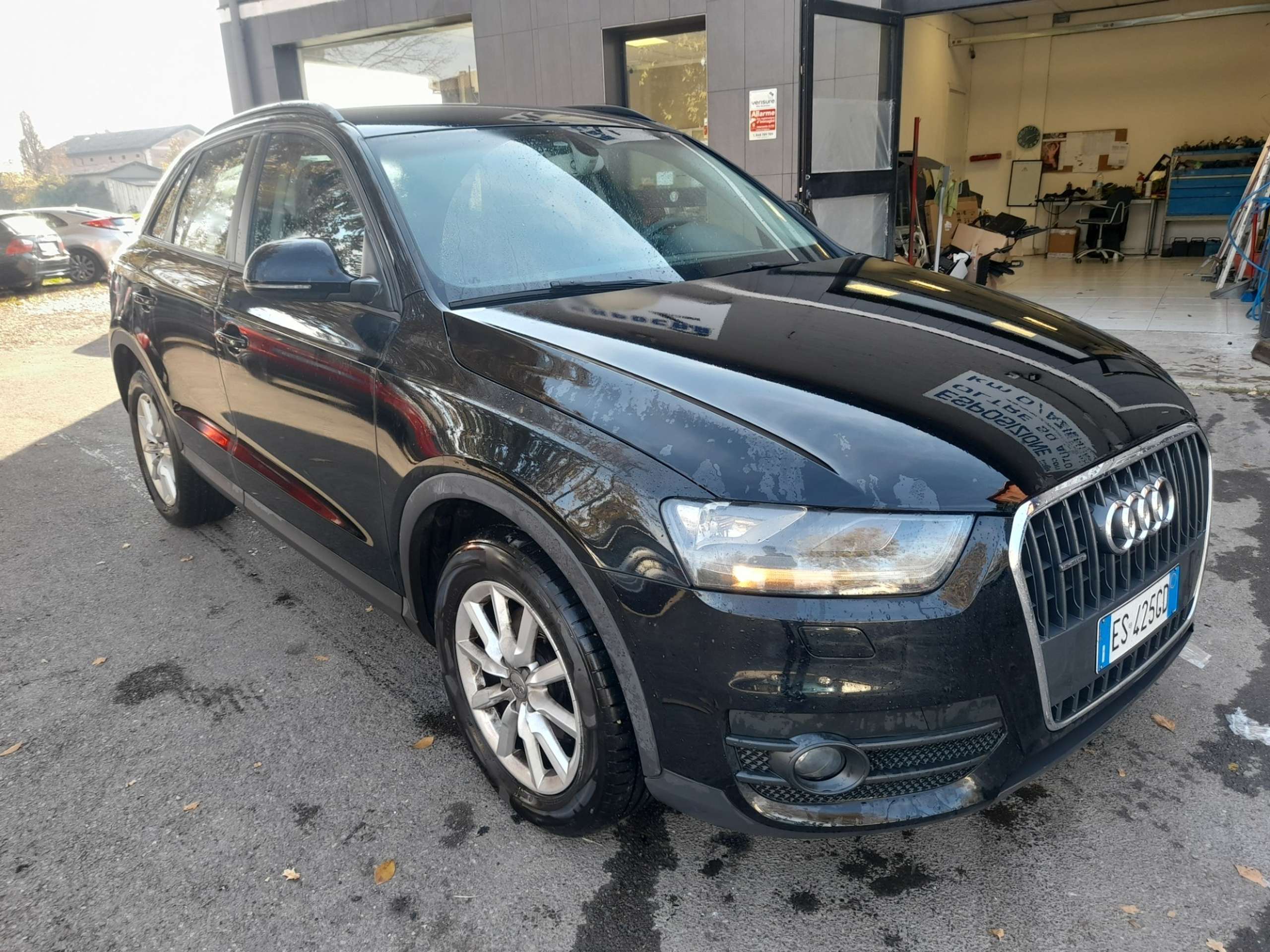 Audi - Q3