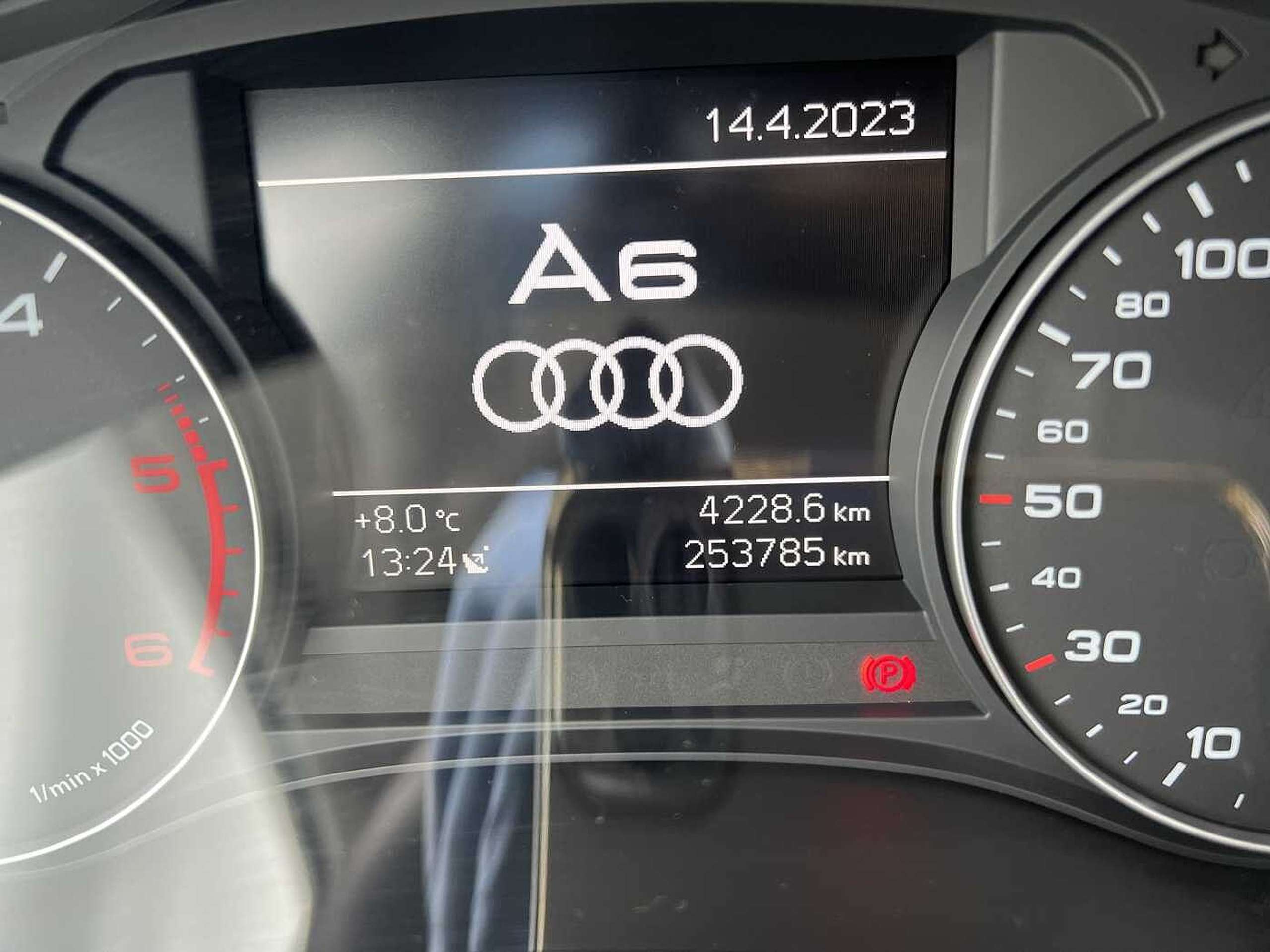 Audi - A6