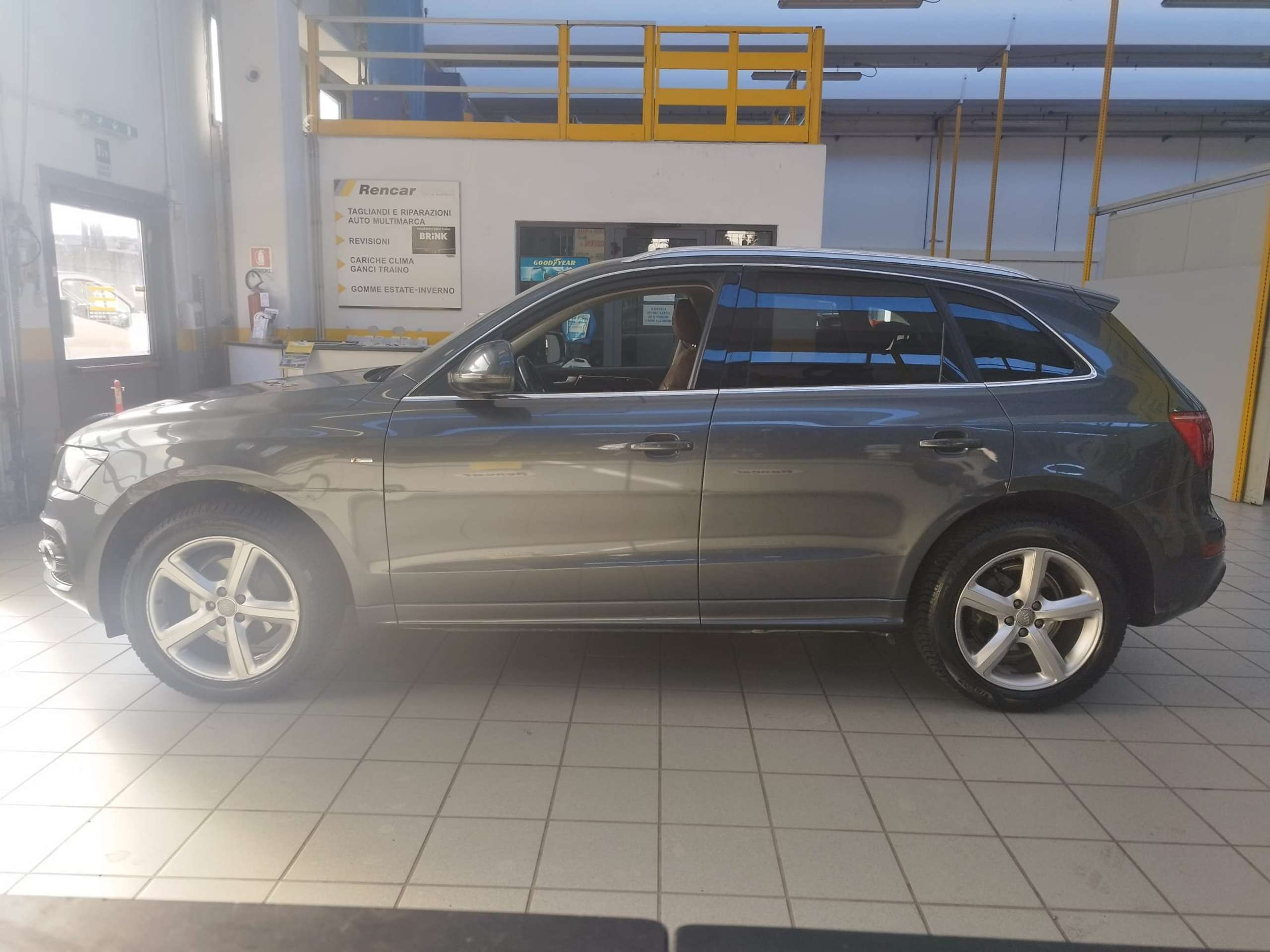 Audi - Q5