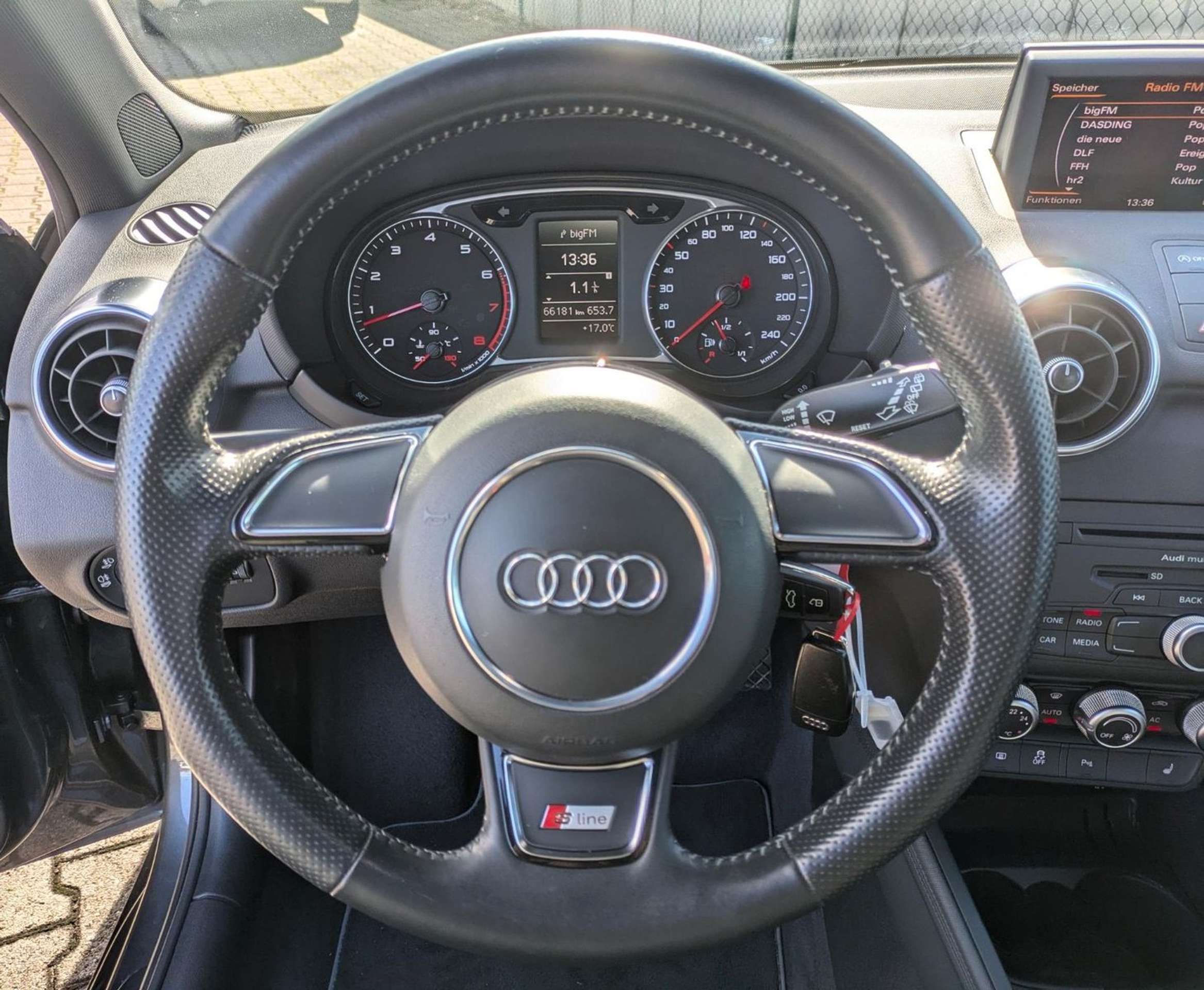 Audi - A1