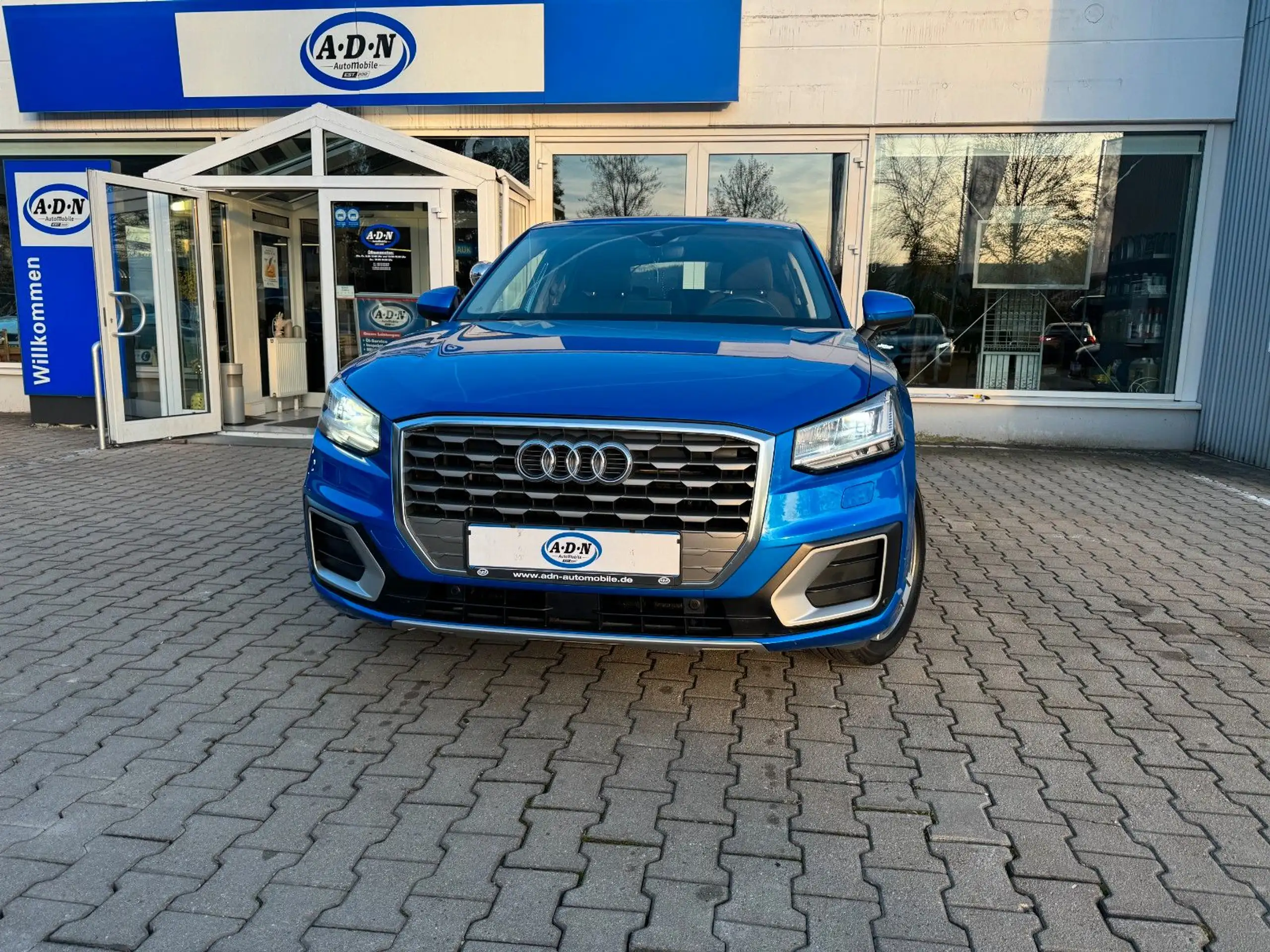 Audi - Q2