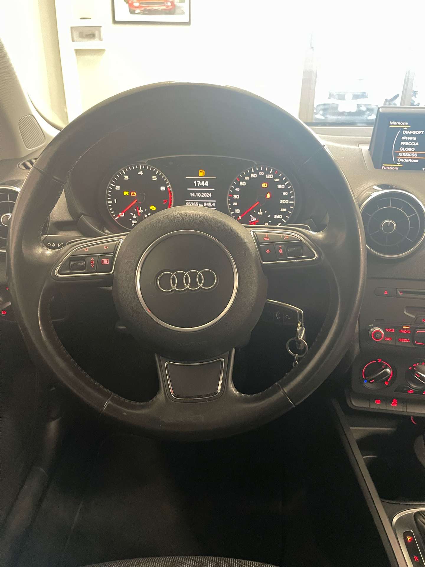 Audi - A1