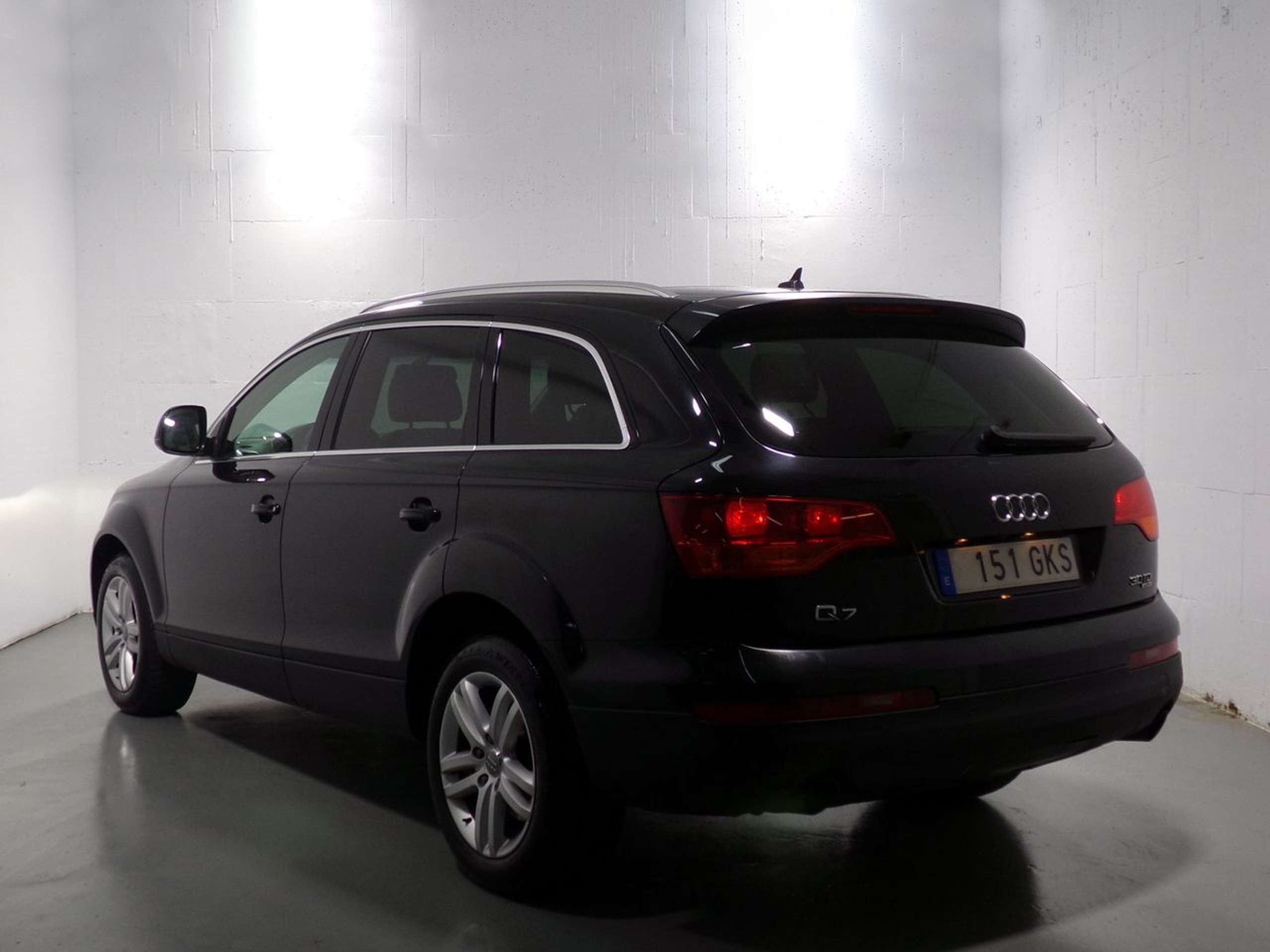 Audi - Q7