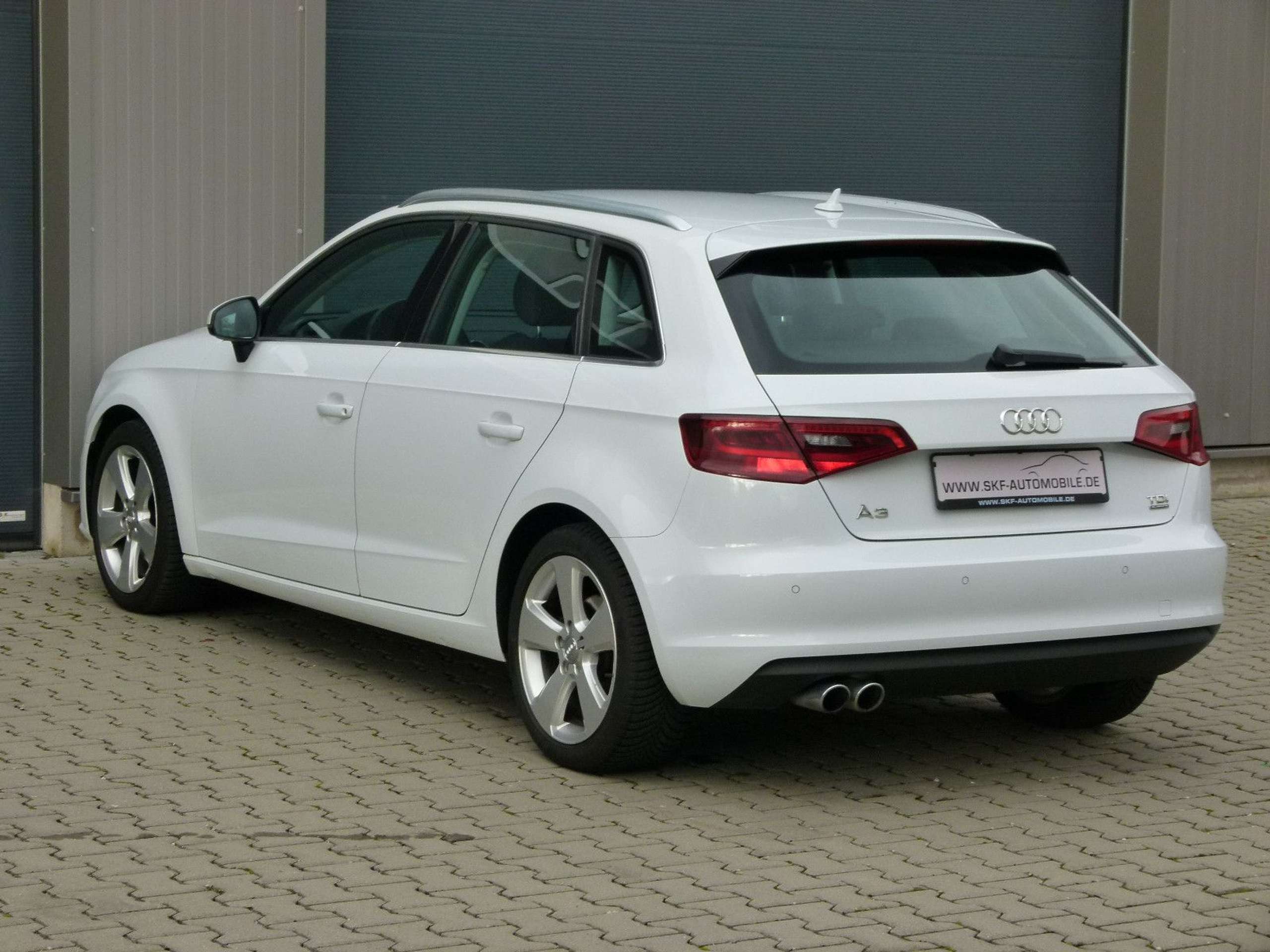 Audi - A3