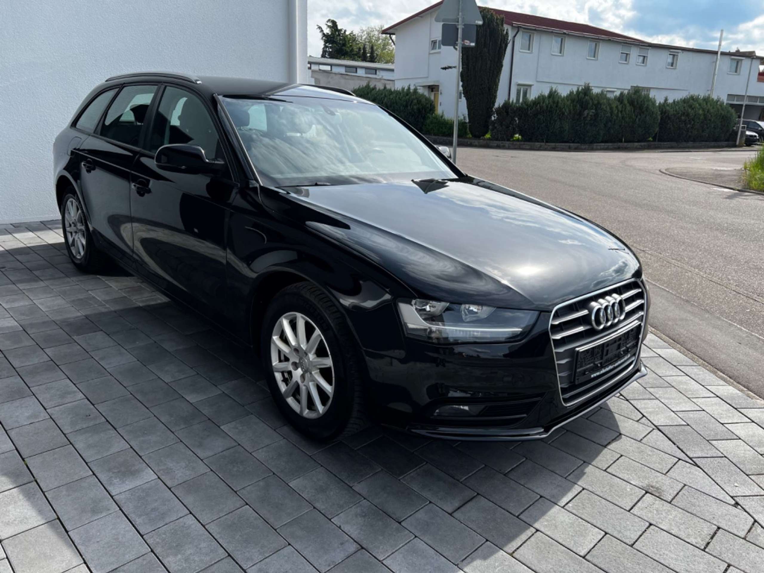 Audi - A4