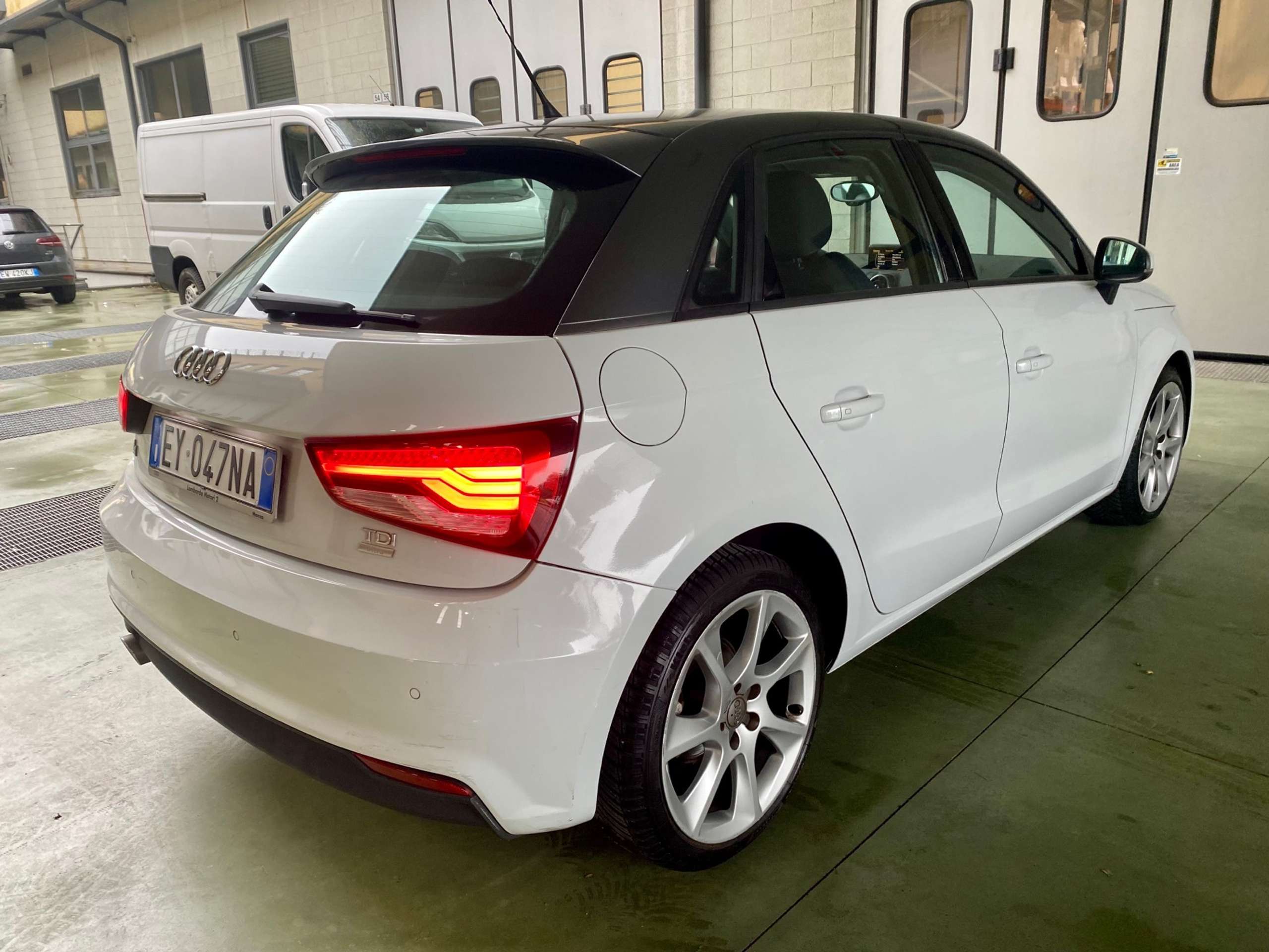 Audi - A1