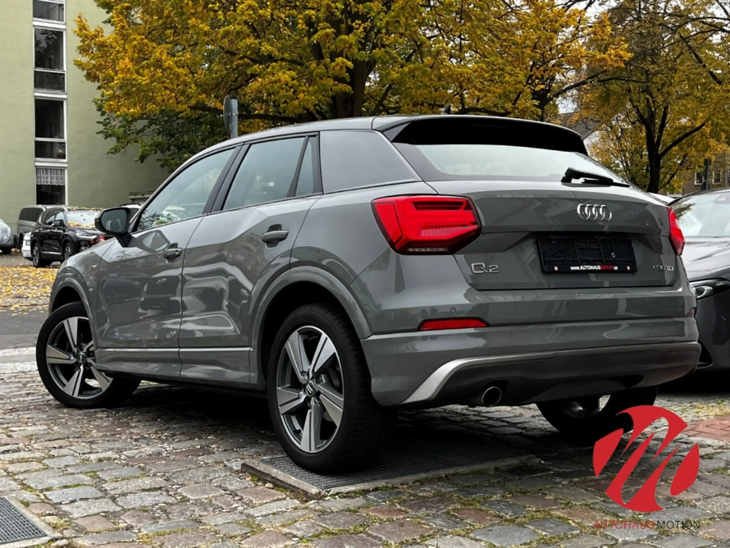 Audi - Q2