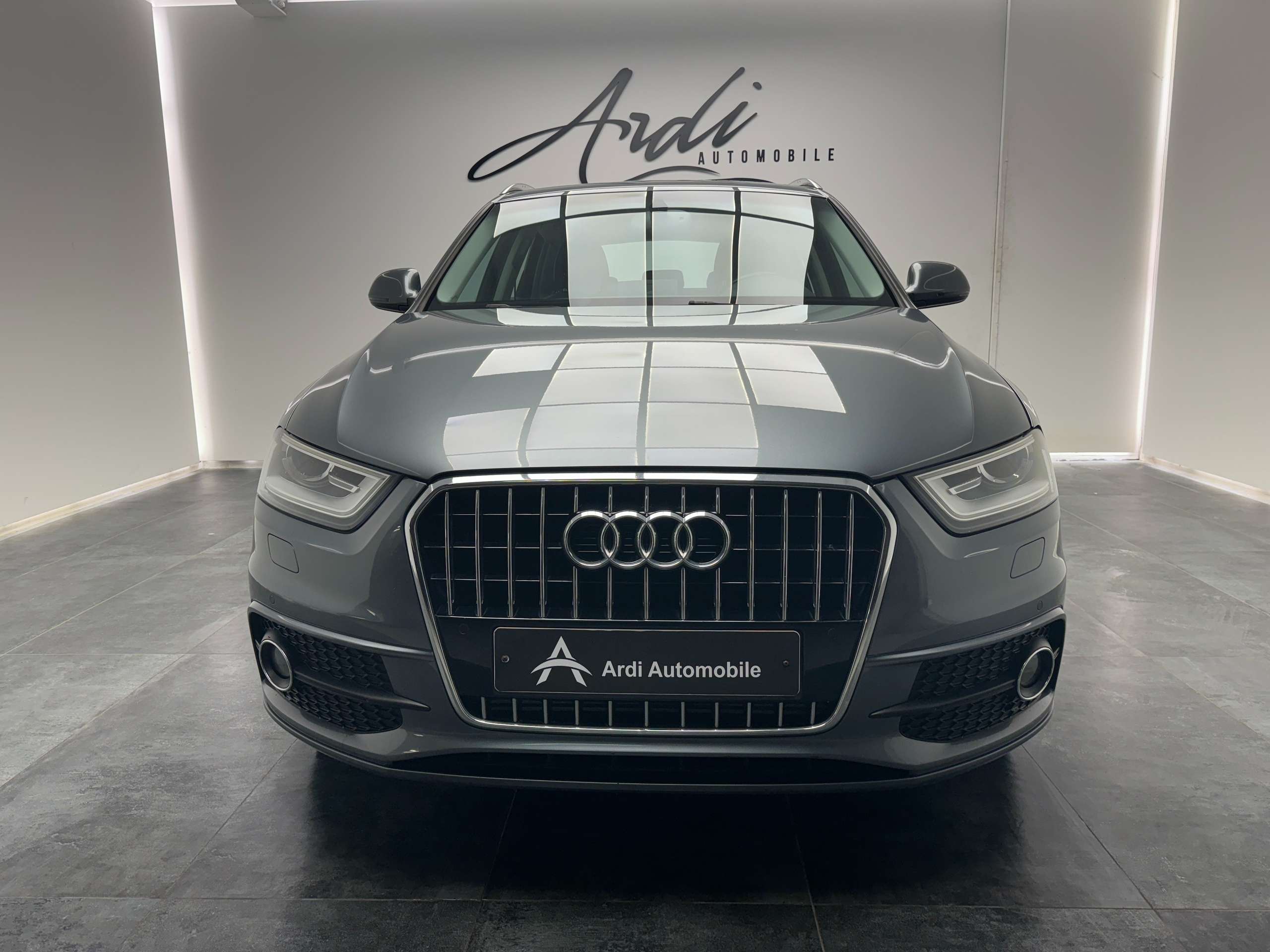 Audi - Q3