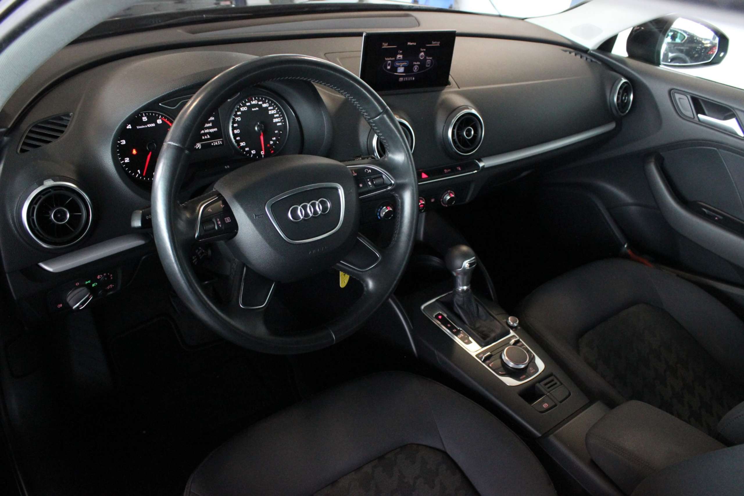 Audi - A3