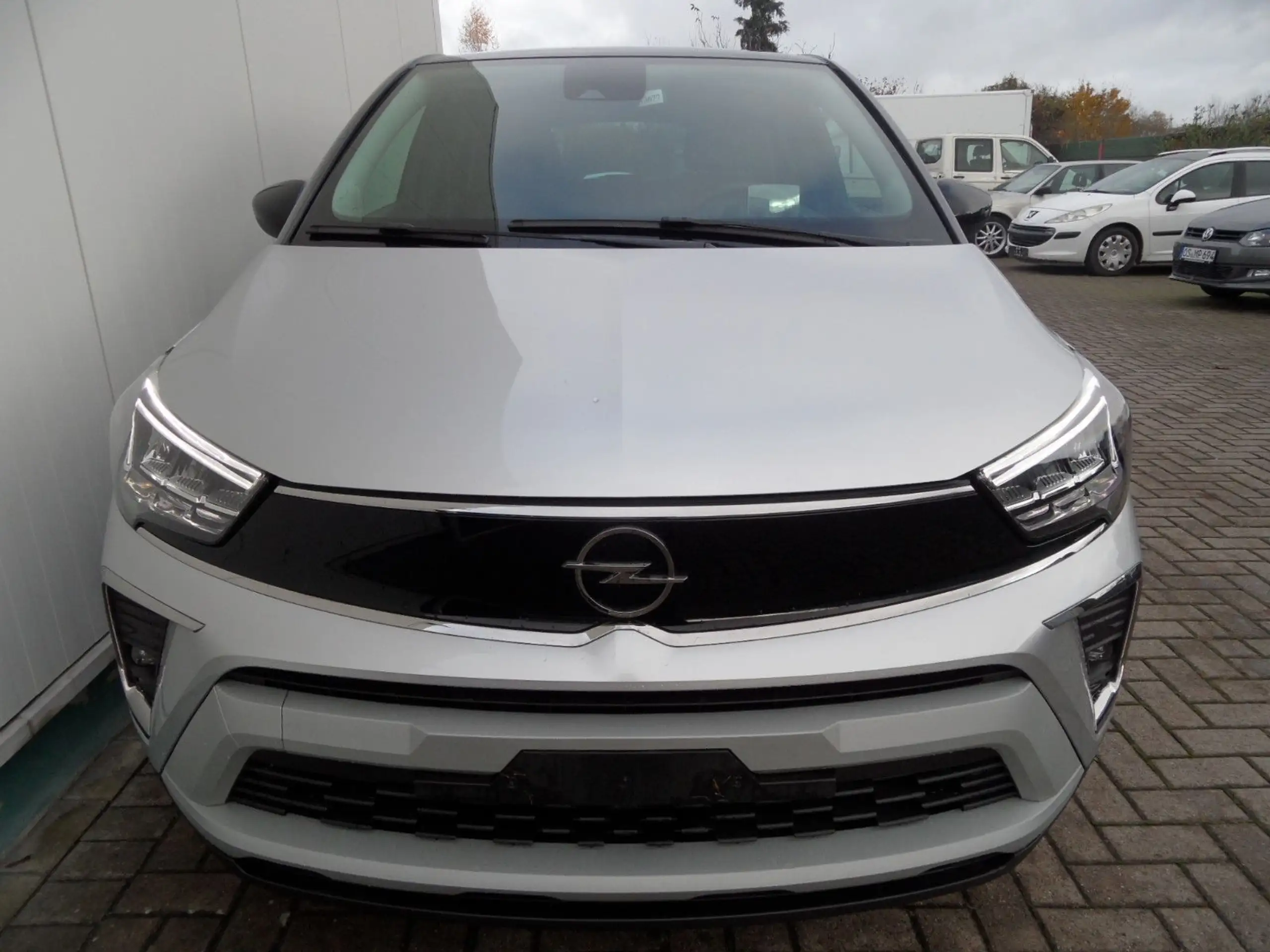 Opel - Crossland X