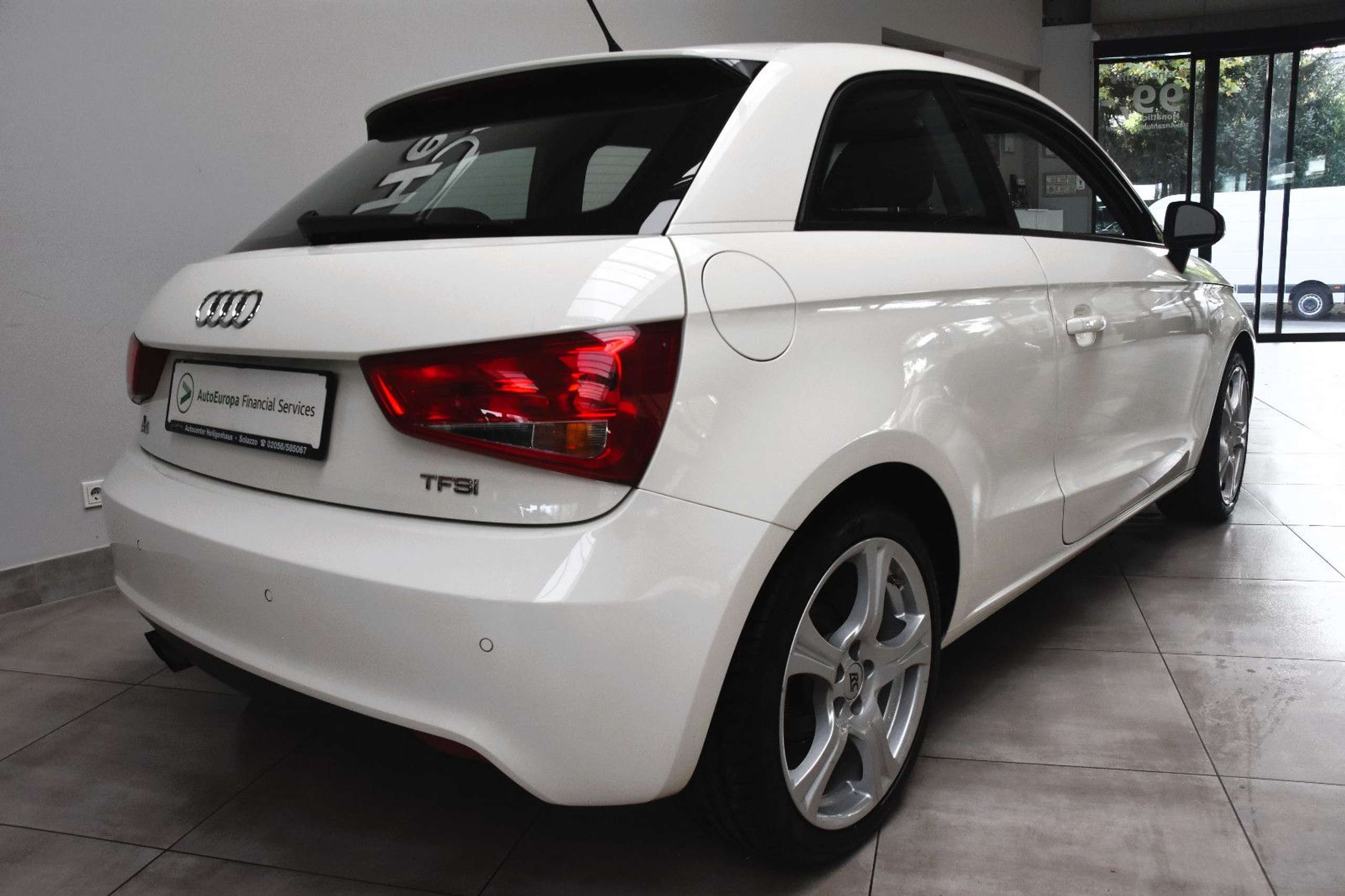 Audi - A1