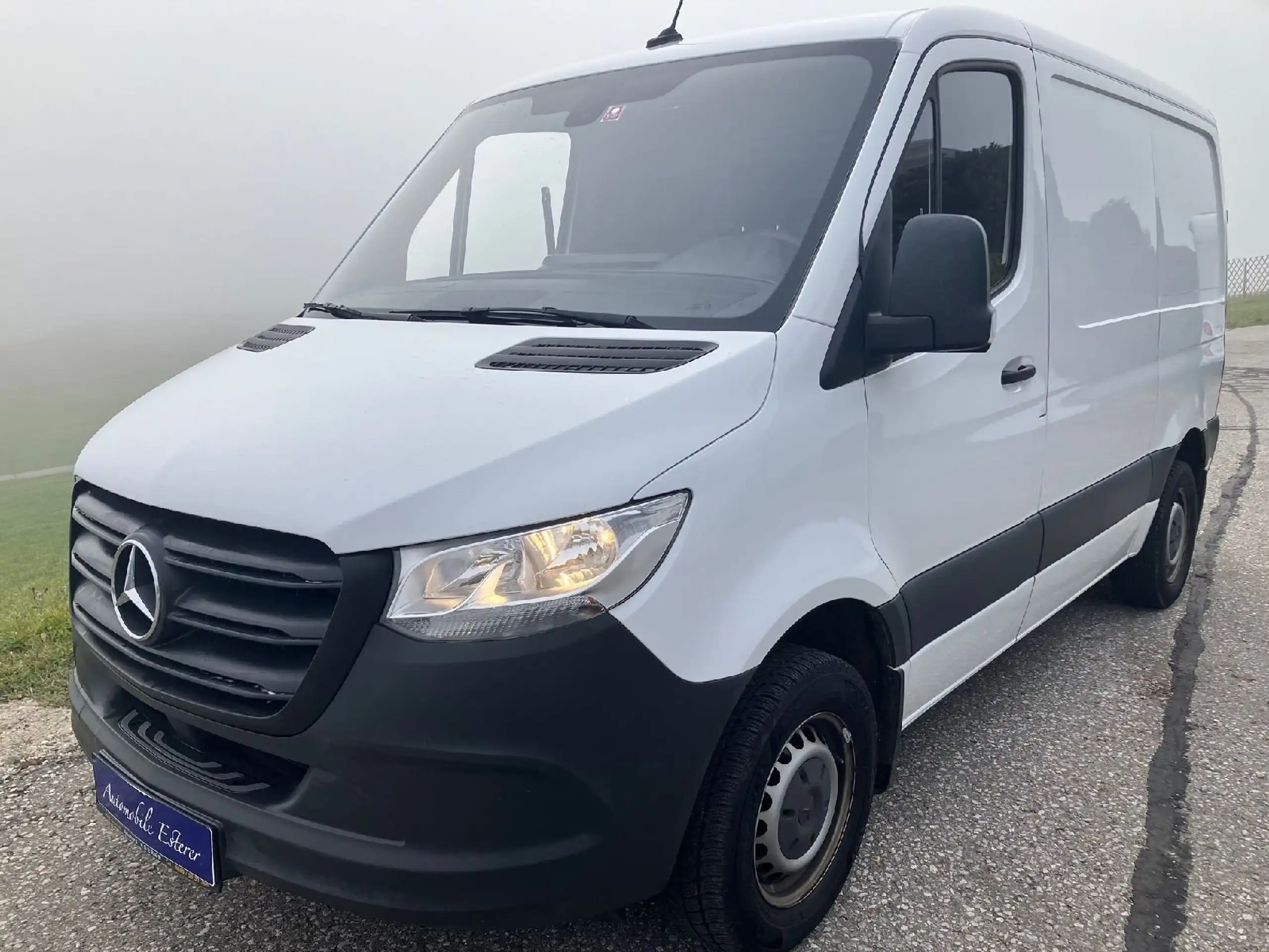 Mercedes-Benz - Sprinter