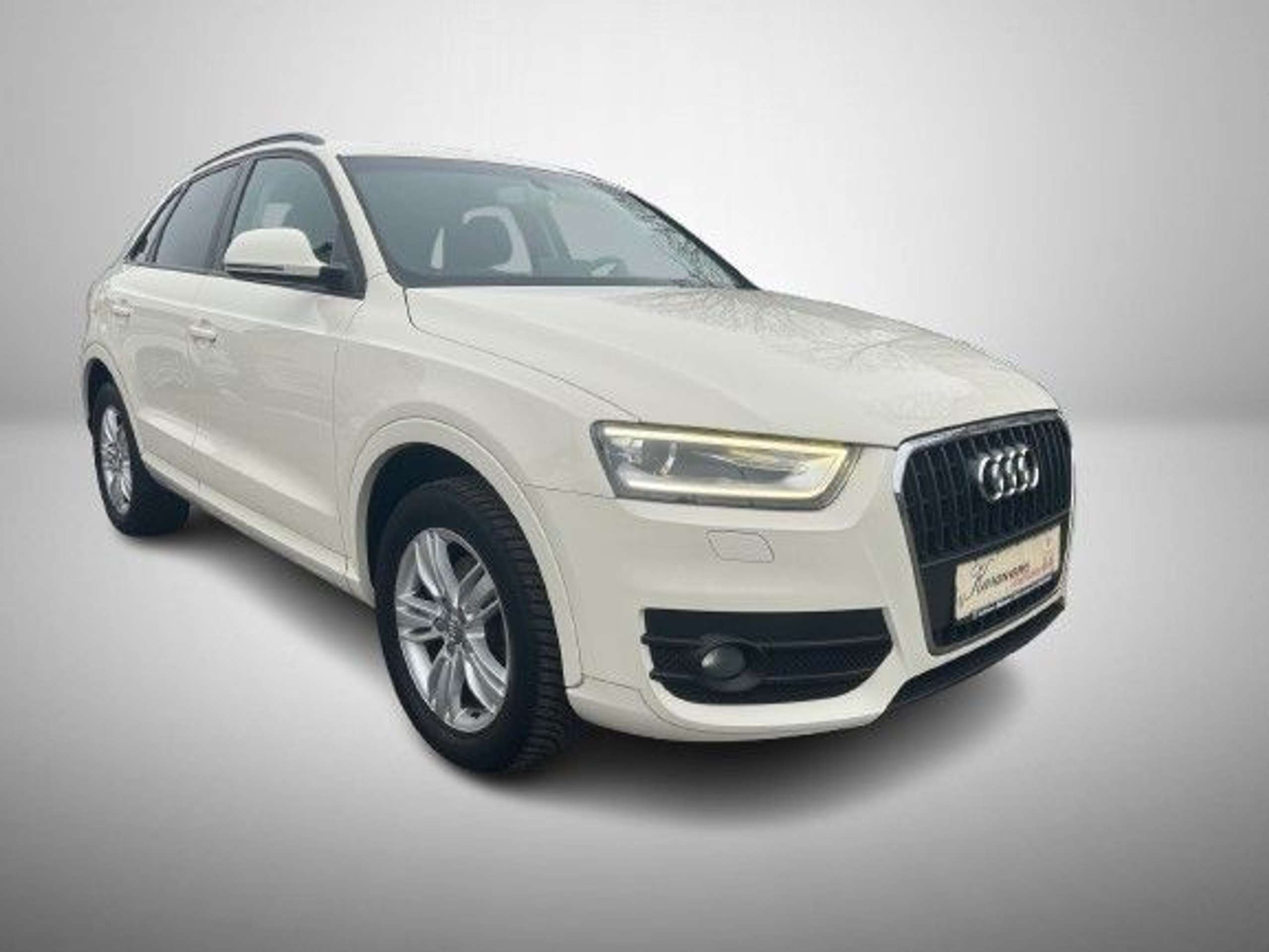 Audi - Q3