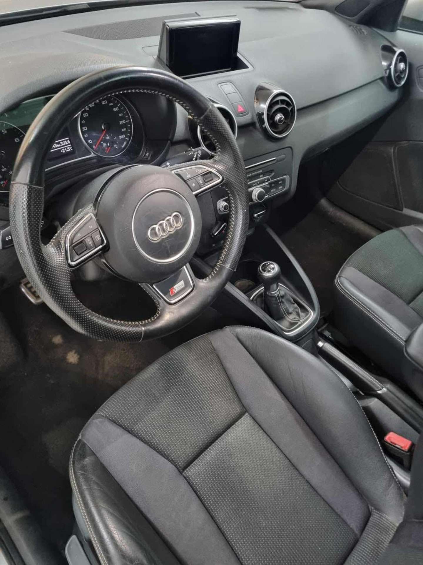 Audi - A1