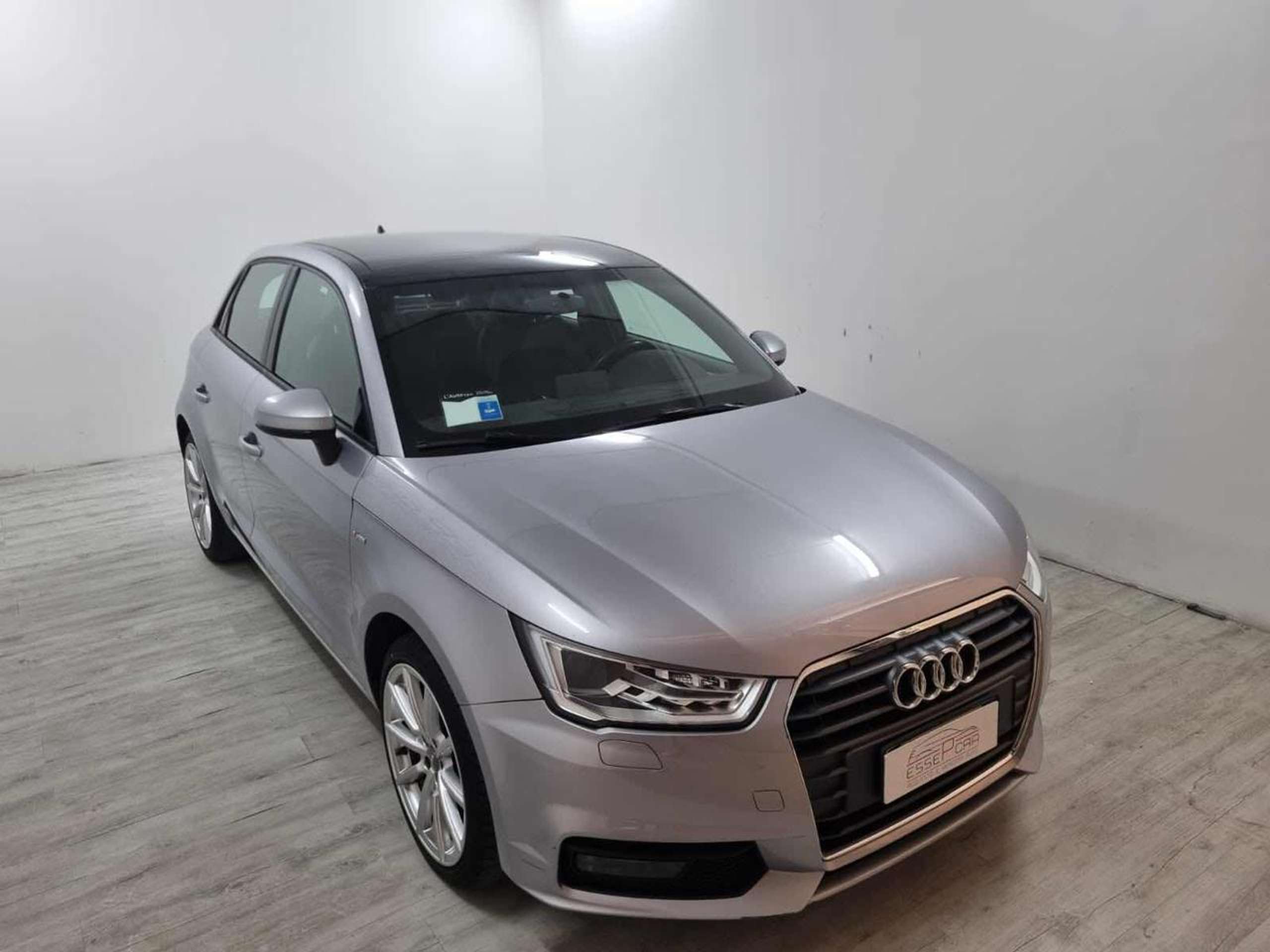 Audi - A1